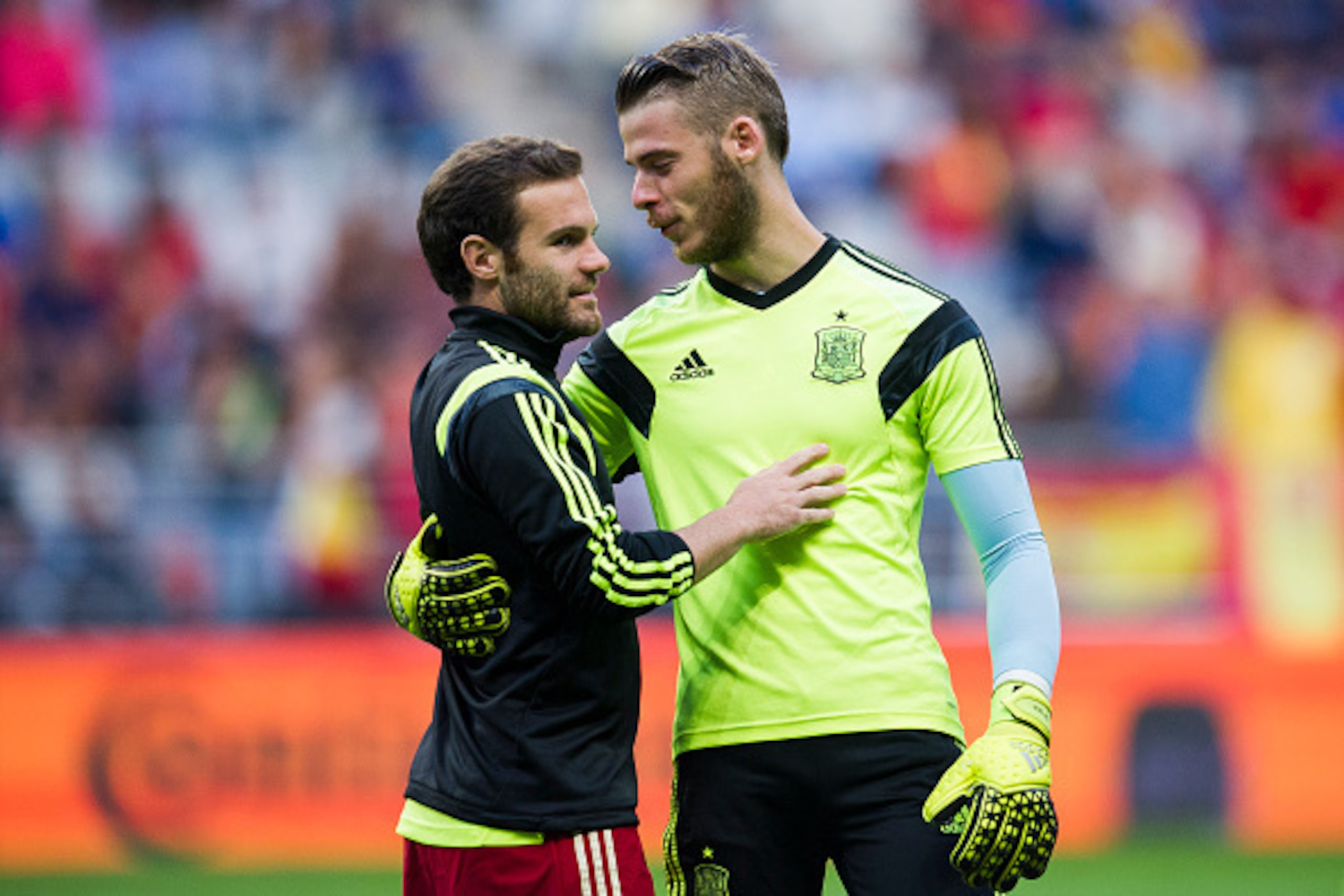 OVIEDO, SPAIN - SEPTEMBER 05:  Juan Mata and David De Gea of Spain reacts prior to the start the Spain v Slovakia EURO 2016 Qualifier at Carlos Tartiere on September 5, 2015 in Oviedo, Spain.  (Photo by Juan Manuel Serrano Arce/Getty Images)