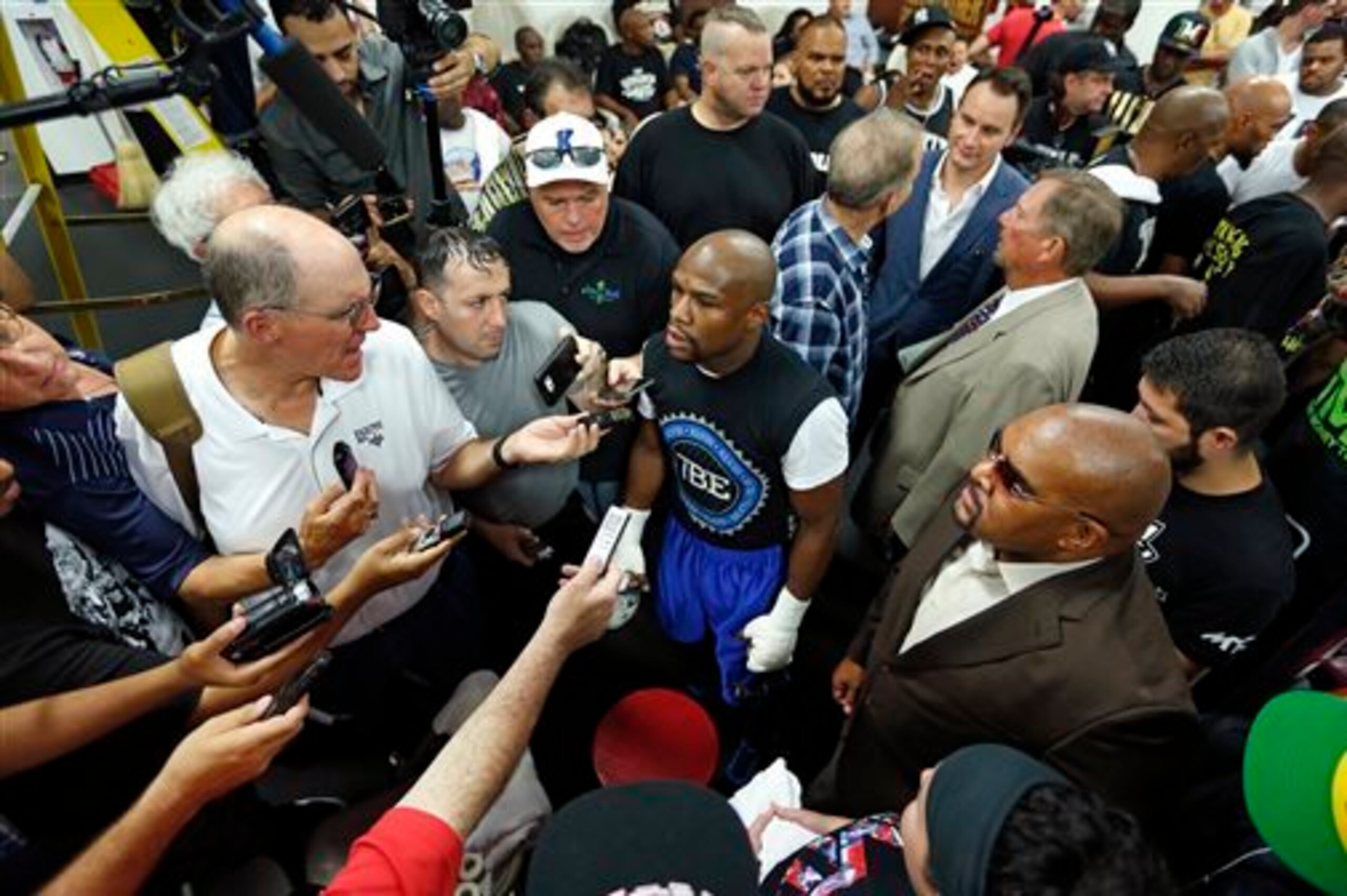 Floyd's final fight will be underwhelming, but he doesn't seem to care too much.