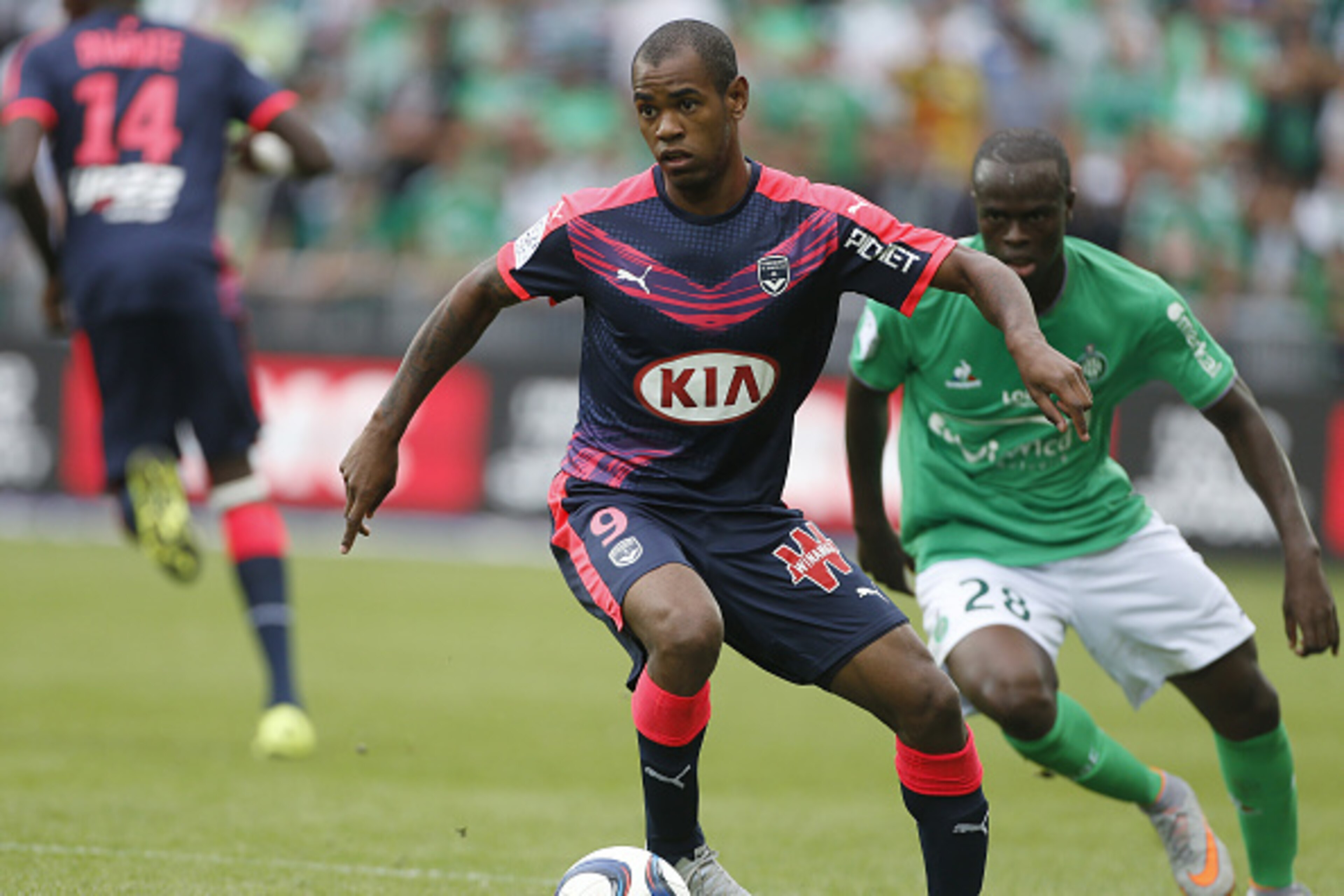 SAINT-ETIENNE - AUGUST 15: Diego Rolan of Bordeaux in action during the French Ligue 1 match between AS Saint-Etienne (ASSE) and FC Girondins de Bordeaux at Stade Geoffroy-Guichard on August 15, 2015 in Saint-Etienne, France. (Photo by Jean Catuffe/Getty 