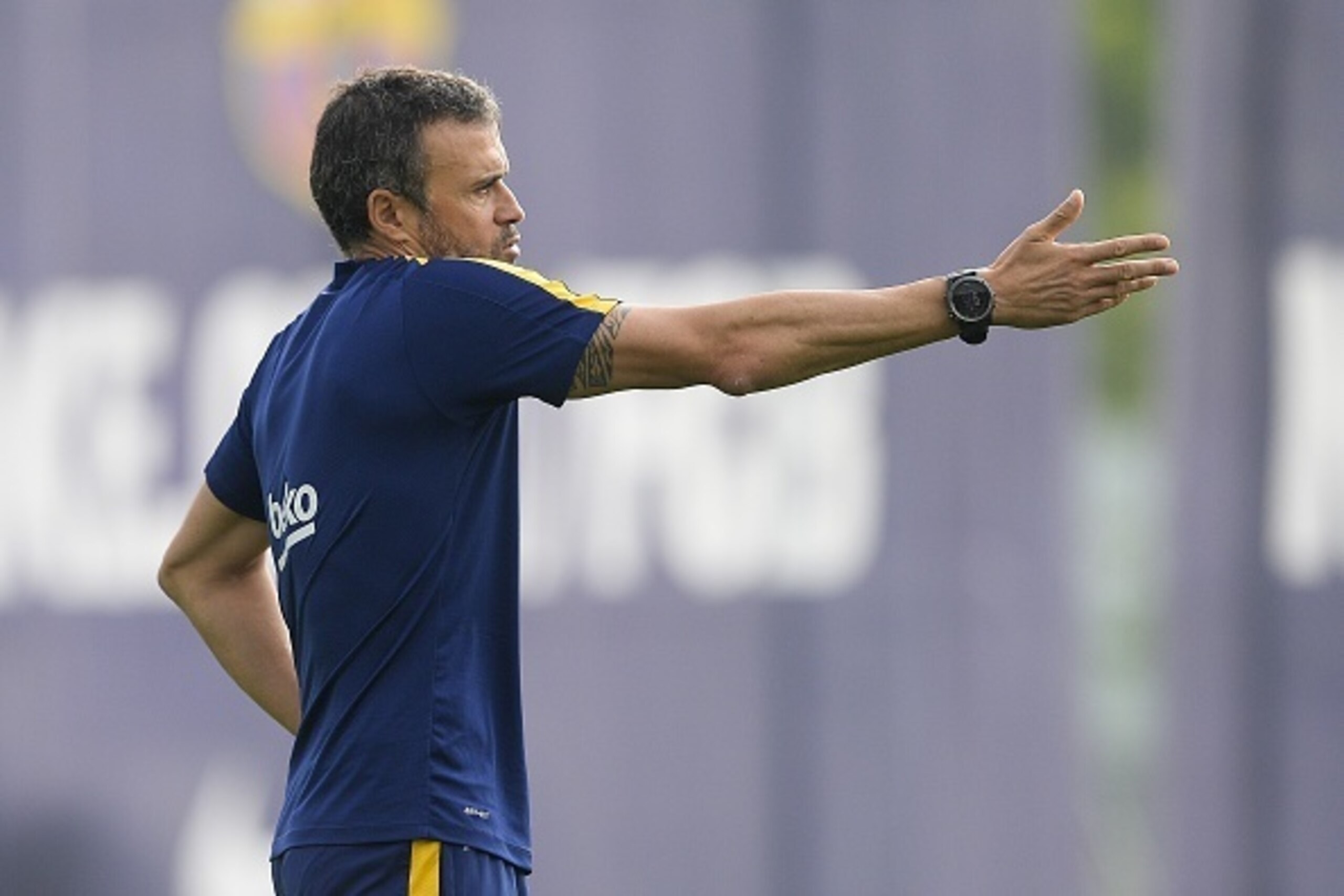 Barcelona's coach Luis Enrique gestures during a training session at the Sports Center FC Barcelona Joan Gamper in Sant Joan Despi, near Barcelona on August 22, 2015 on the eve of the first Spanish League 'La Liga'  football match against Athletic Bilbao 