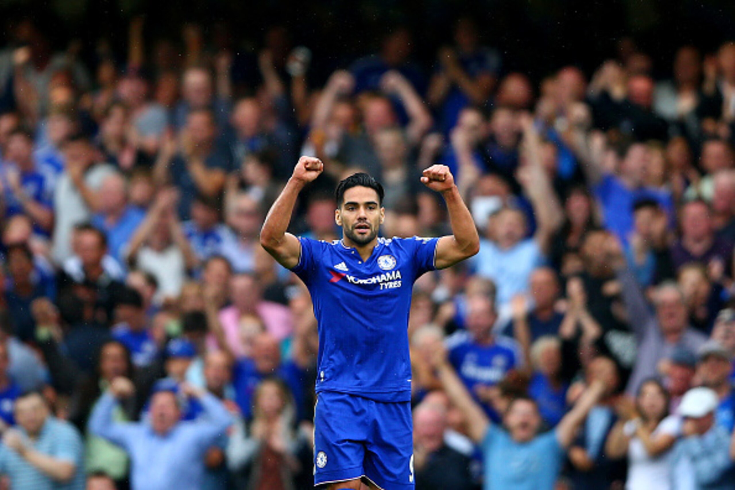 LONDON, ENGLAND - AUGUST 29:  Radamel Falcao Garcia of Chelsea celebrates scoring his team's first goal during the Barclays Premier League match between Chelsea and Crystal Palace at Stamford Bridge on August 29, 2015 in London, England.  (Photo by Paul G