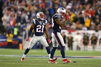 FOXBORO, MA - SEPTEMBER 10:  Malcolm Butler #21 and  Patrick Chung #23 of the New England Patriots react after a missed field goal by the Pittsburgh Steelersat Gillette Stadium on September 10, 2015 in Foxboro, Massachusetts.  (Photo by Maddie Meyer/Getty