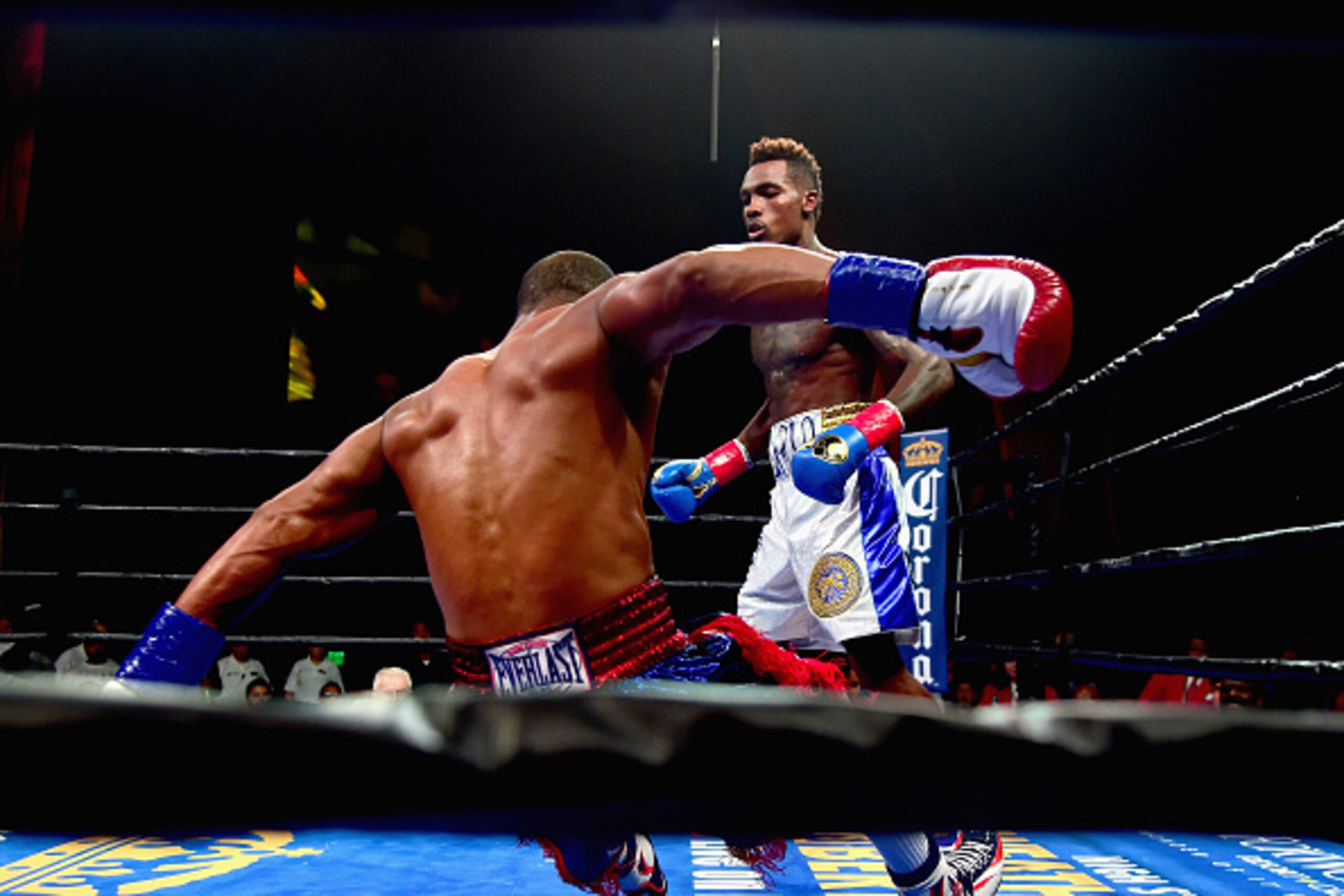 MASHANTUCKET, CT - SEPTEMBER 12:  Cornelius Bundrage is knocked out by Jermall Charlo during a fight at Foxwoods Resort Casino on September 12, 2015 in Mashantucket, Connecticut.  (Photo by Billie Weiss/Getty Images)