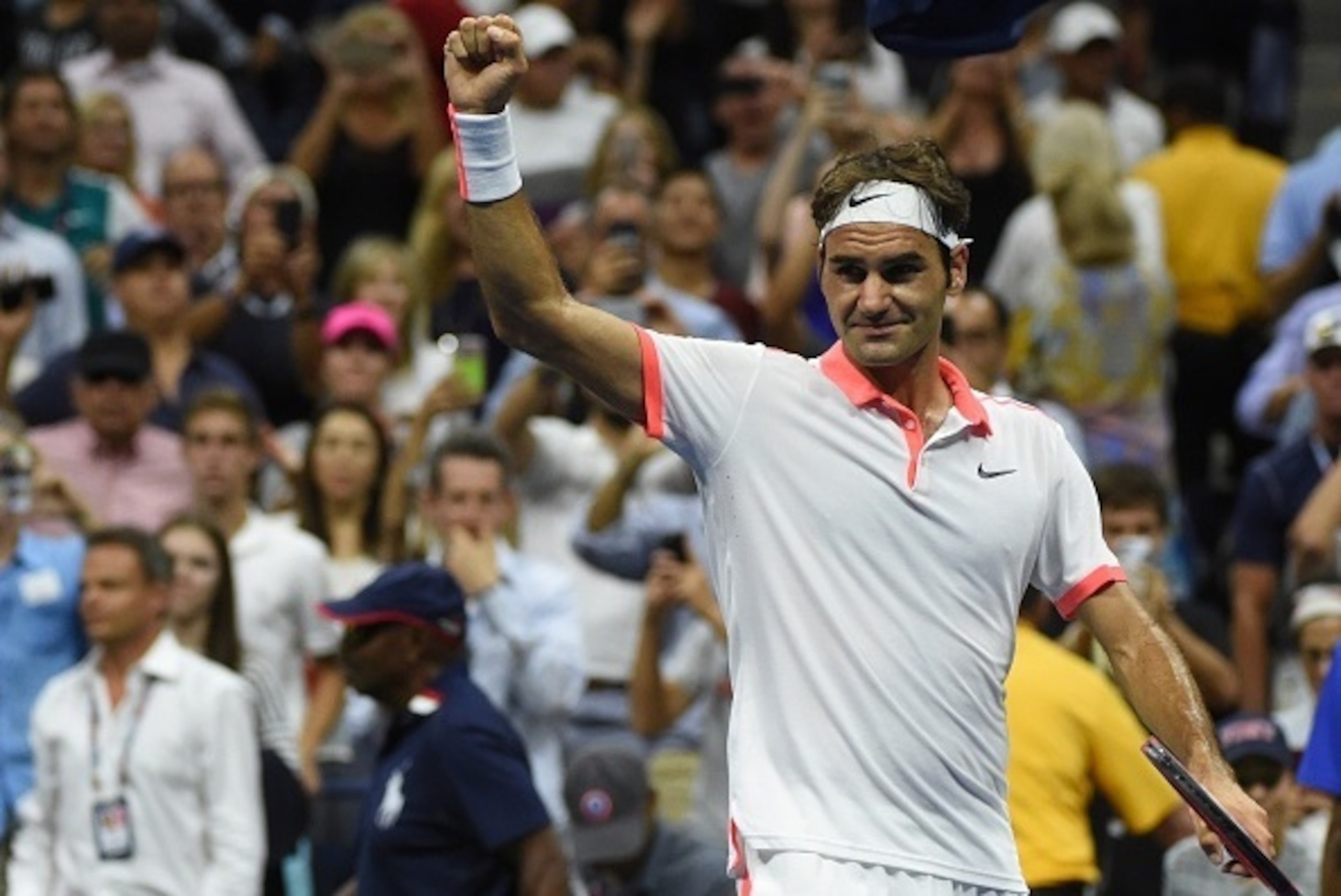 Roger Federer of Switzerland gestures after match point against Stan Wawrinka of Switzerland during their 2015 US Open Men's Singles semifinals at the USTA Billie Jean King National Tennis Center on September 11, 2015 in New York. AFP PHOTO / Roger Federer of Switzerland gestures after match point against Stan Wawrinka of Switzerland during their 2015 US Open Men's Singles semifinals at the USTA Billie Jean King National Tennis Center on September 11, 2015 in New York. AFP PHOTO /