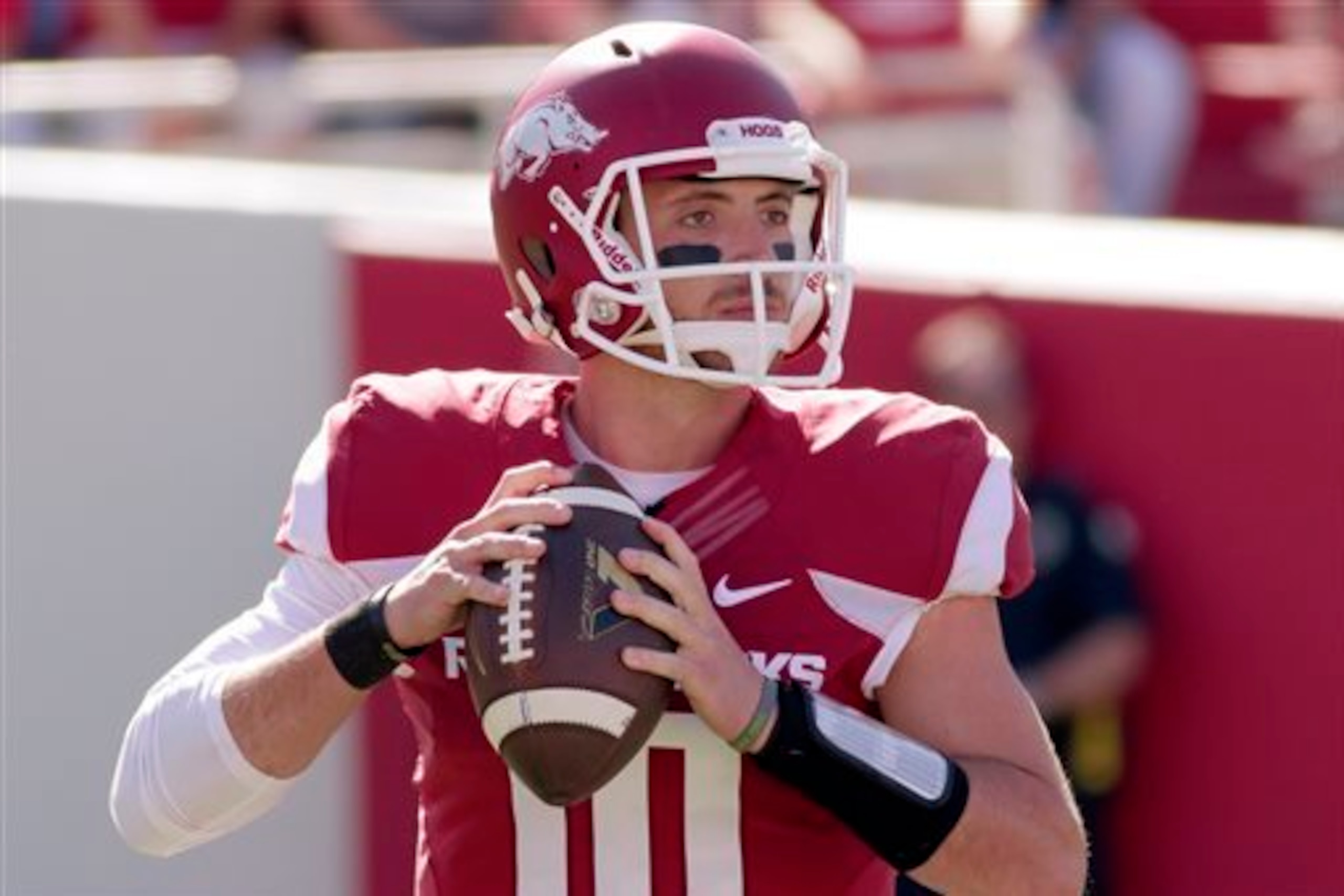 Brandon Allen threw 53 times Saturday, but is that best for Arkansas' offense? Brandon Allen threw 53 times Saturday, but is that best for Arkansas' offense?
