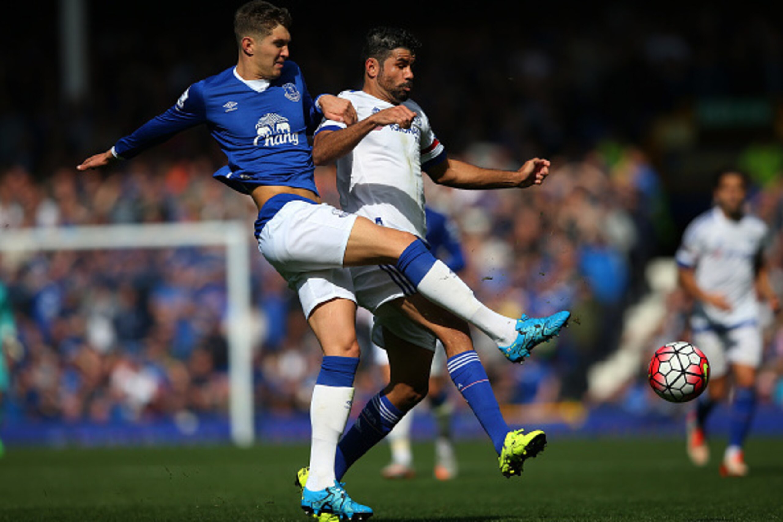LIVERPOOL, ENGLAND - SEPTEMBER 12: John Stones of Everton tackles Diego Costa of Chelsea during the Barclays Premier League match between Everton and Chelsea at Goodison Park on September 12, 2015 in Liverpool, United Kingdom.  (Photo by Alex Livesey/Gett