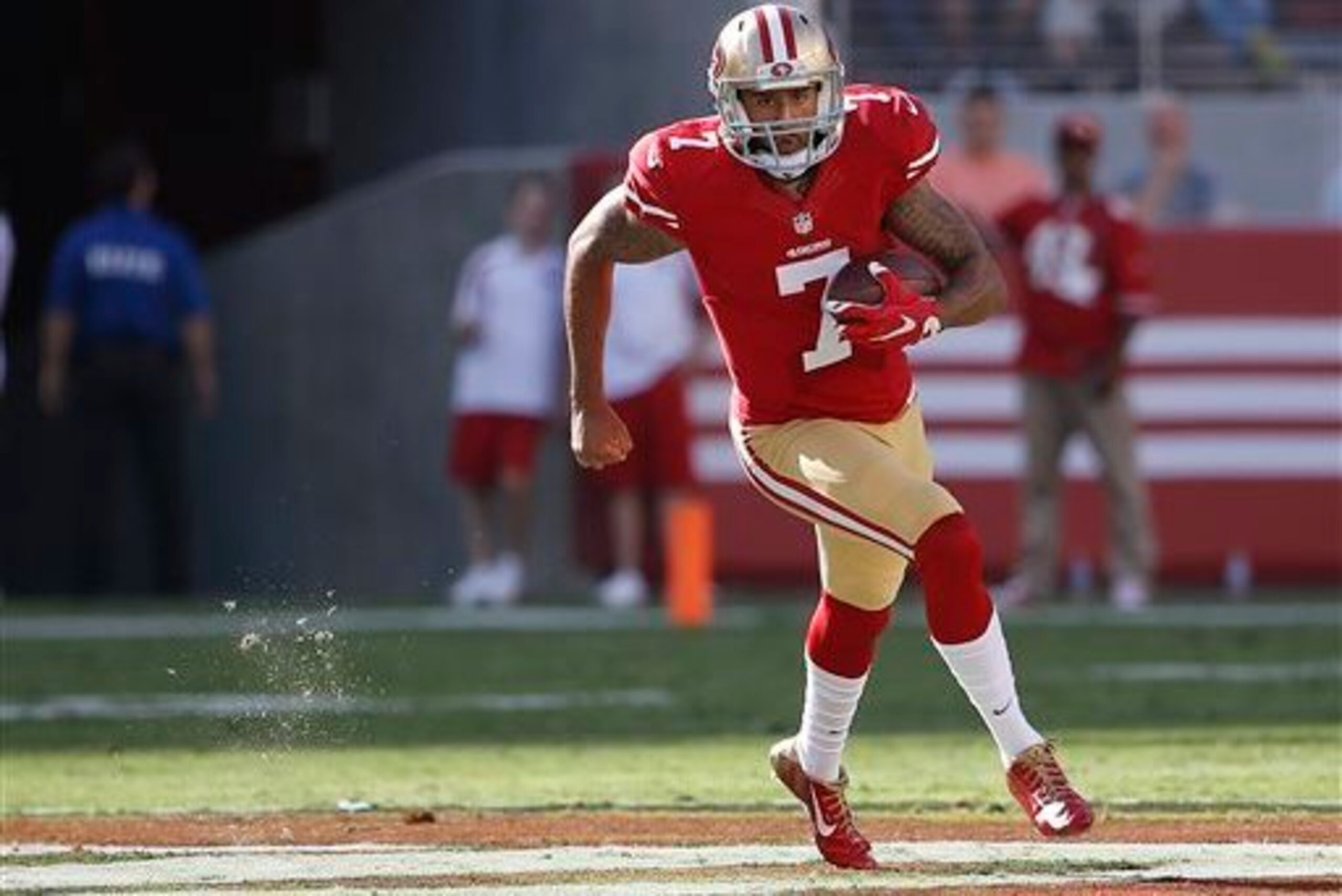 Will the Vikings finally solve how to stop a mobile quarterback against Colin Kaepernick?