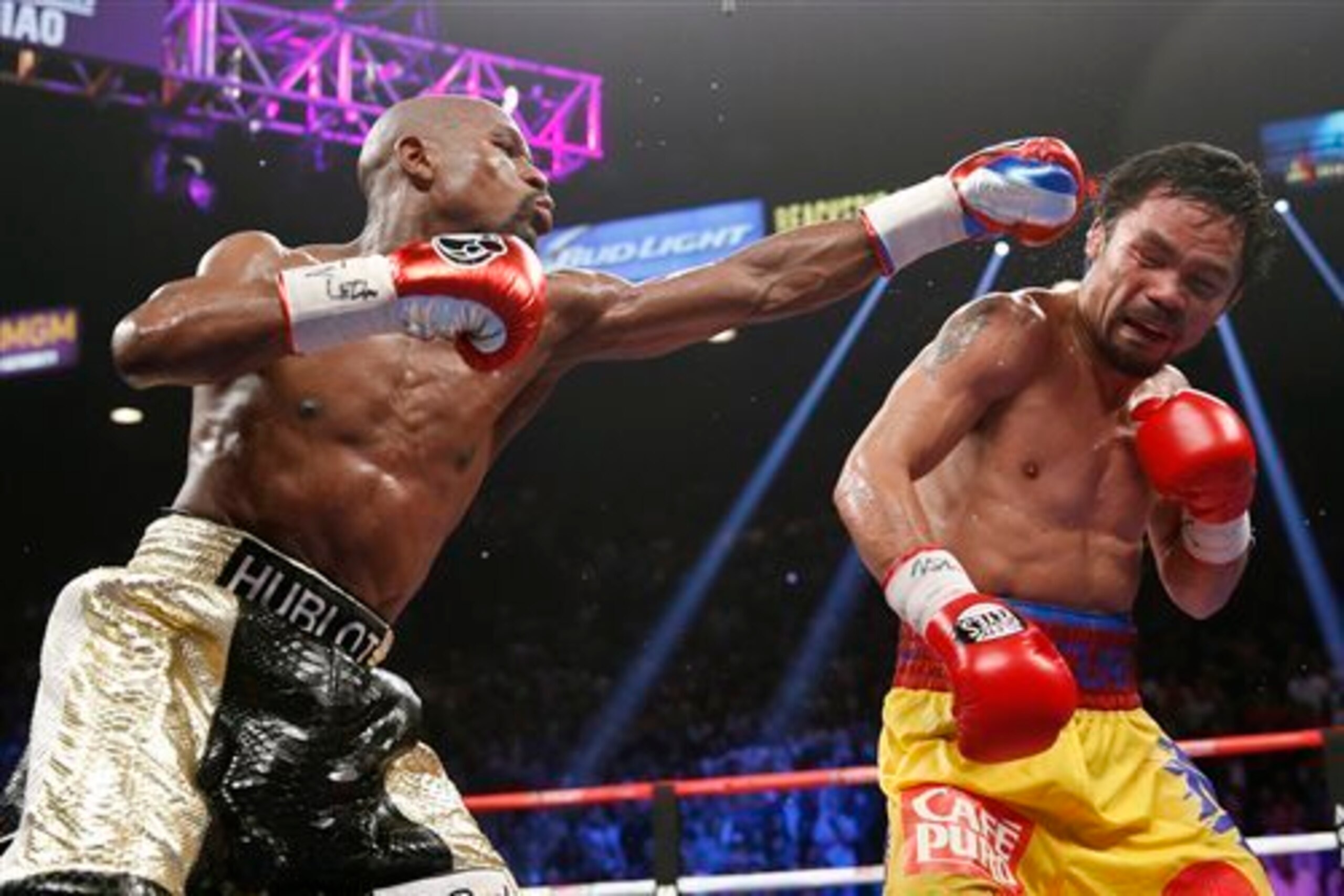 Mayweather dominated Pacquiao in May with hit-and-run tactics.