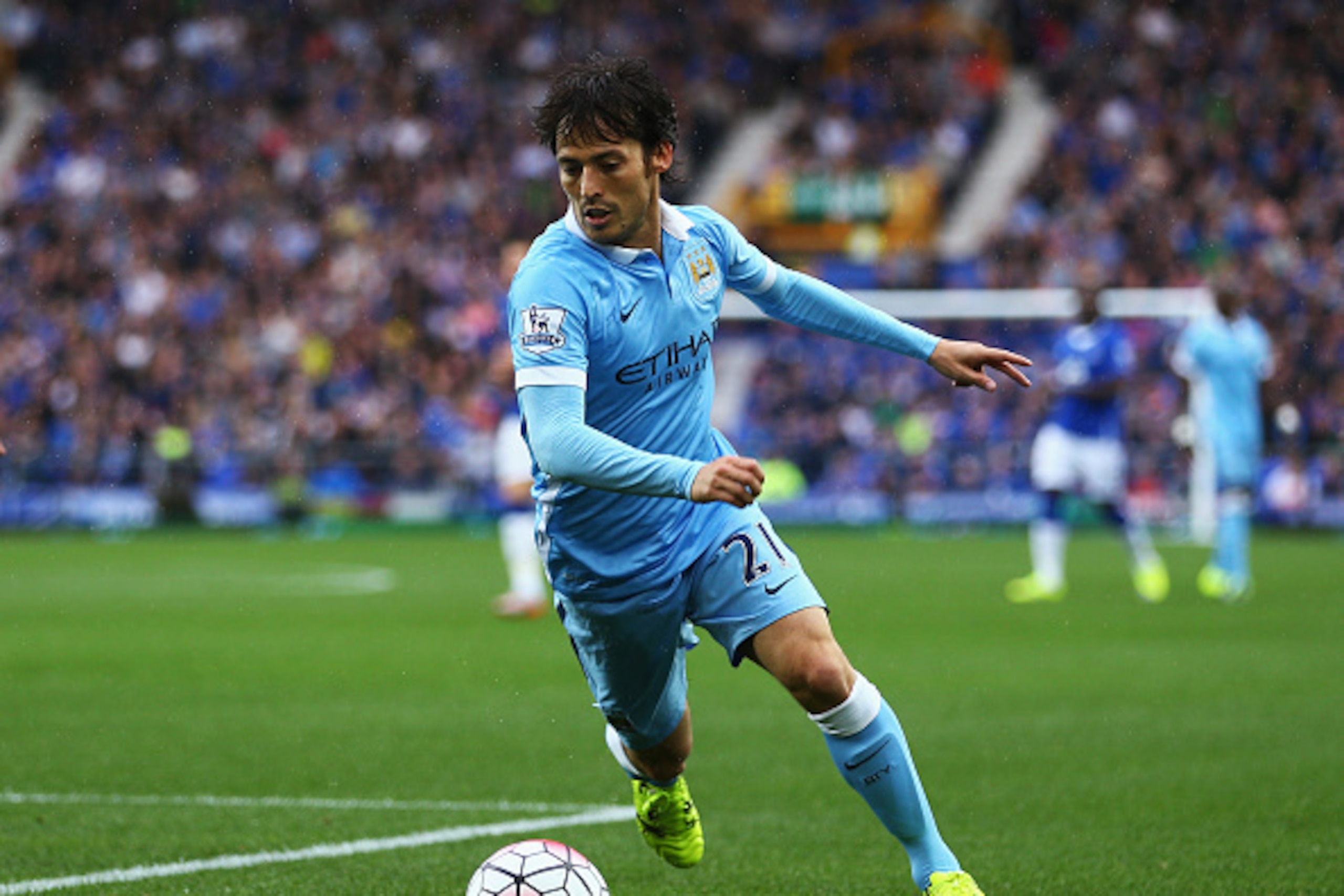 LIVERPOOL, ENGLAND - AUGUST 23: David Silva of Manchester City in action during the Barclays Premier League match between Everton and Manchester City at Goodison Park on August 23, 2015 in Liverpool, England. (Photo by Clive Brunskill/Getty Images) LIVERPOOL, ENGLAND - AUGUST 23: David Silva of Manchester City in action during the Barclays Premier League match between Everton and Manchester City at Goodison Park on August 23, 2015 in Liverpool, England. (Photo by Clive Brunskill/Getty Images)