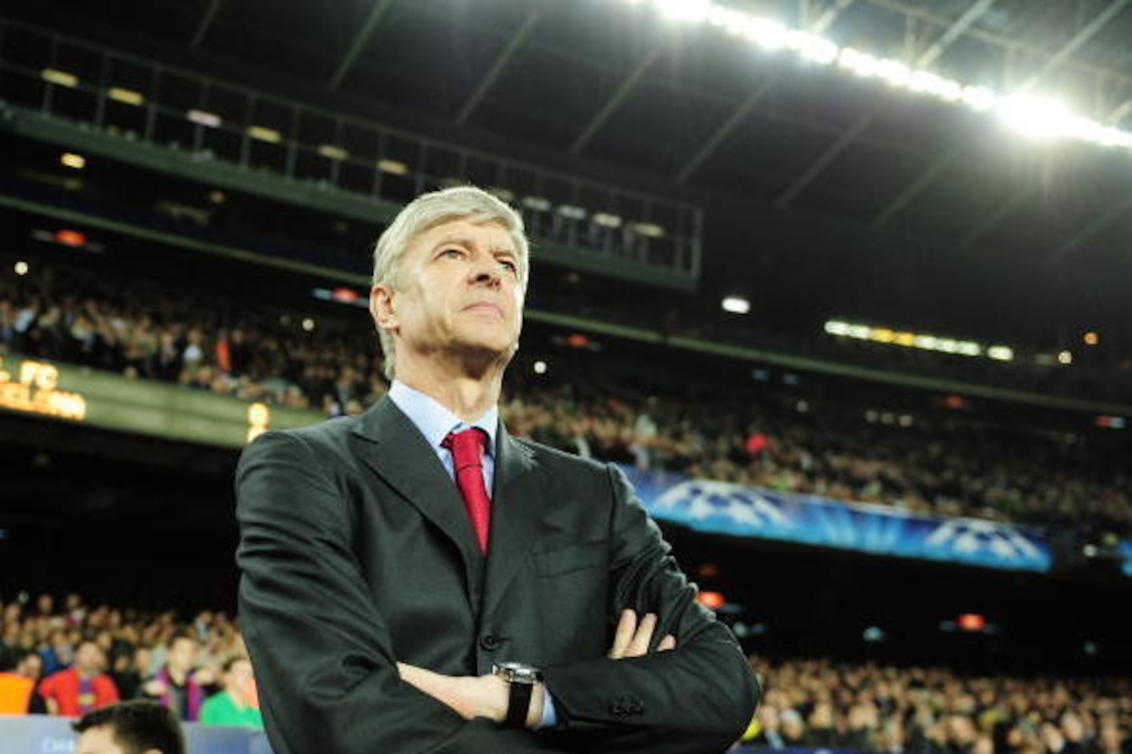 BARCELONA, SPAIN - APRIL 06:  Arsenal Manager, Arsene Wenger looks on prior to the UEFA Champions League quarter final second leg match between Barcelona and Arsenal at Camp Nou on April 6, 2010 in Barcelona, Spain.  (Photo by Shaun Botterill/Getty Images