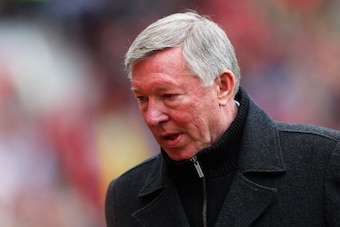 MANCHESTER, ENGLAND - MAY 05: Sir Alex Ferguson, manager of Manchester United walks to his seat prior to the Barclays Premier League match between Manchester United and Chelsea at Old Trafford on May 5, 2013 in Manchester, England.  (Photo by Alex Livesey
