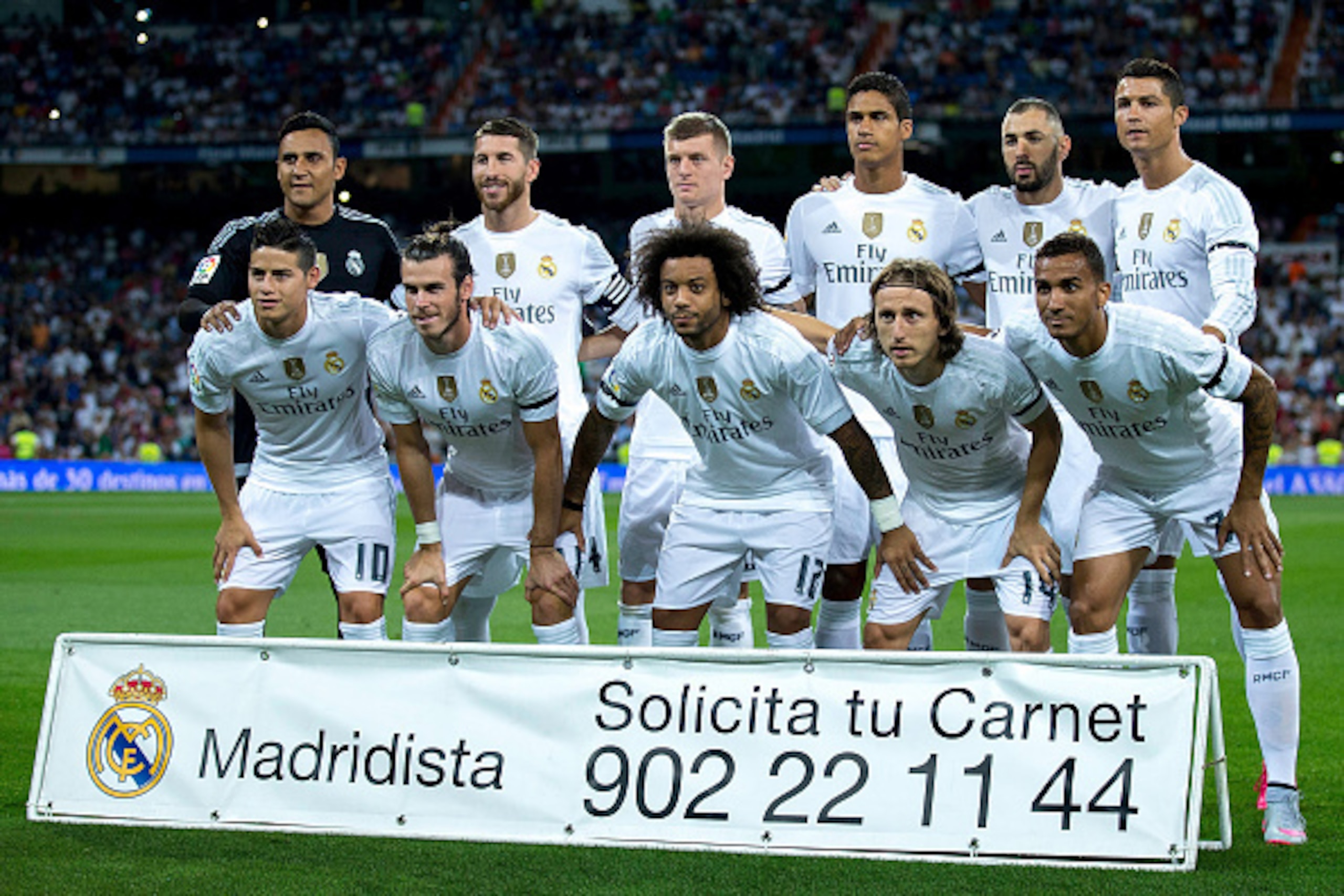 MADRID, SPAIN - AUGUST 29:  Real Madrid line up prior to start the La Liga match between Real Madrid CF and Real Betis Balompie at Estadio Santiago Bernabeu on August 29, 2015 in Madrid, Spain.  (Photo by Gonzalo Arroyo Moreno/Getty Images)