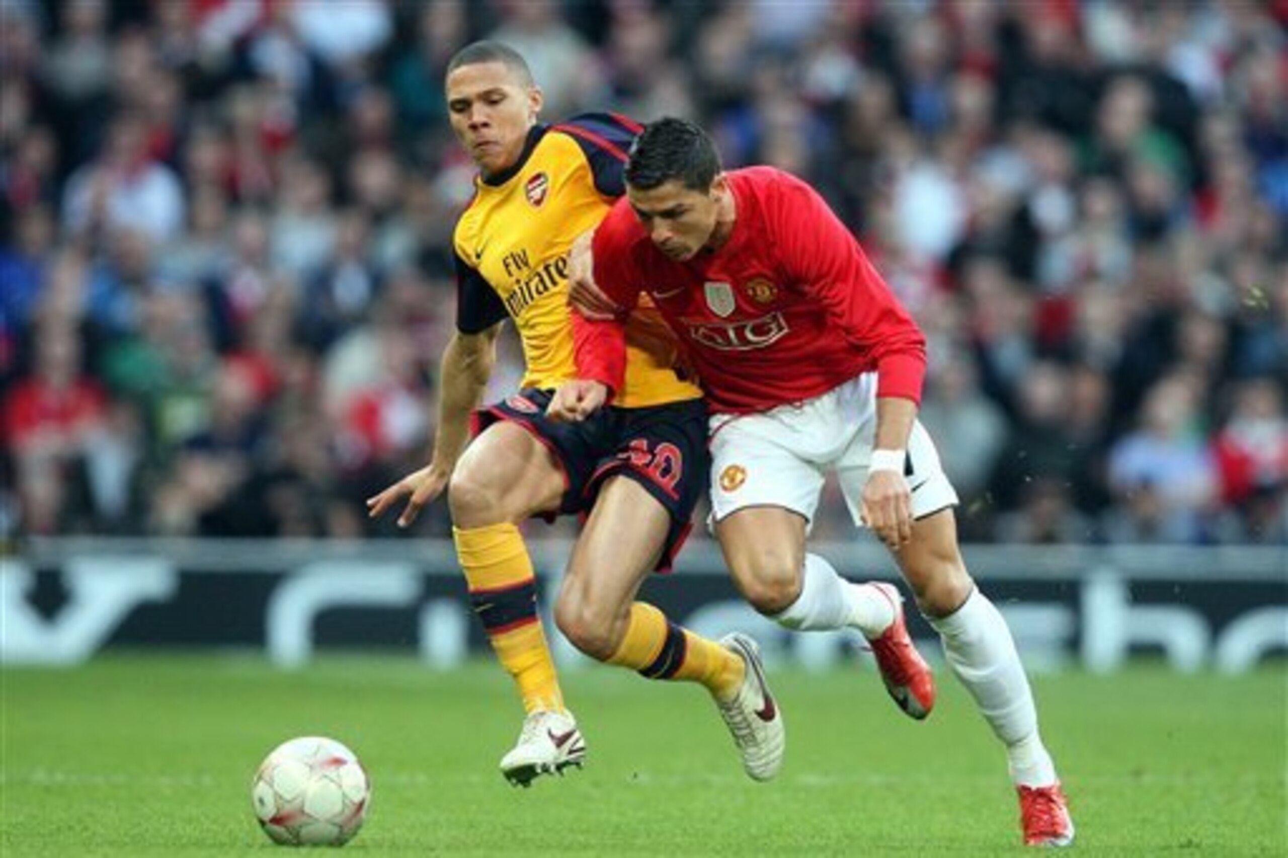Ronaldo used to regularly take players on during his United days.