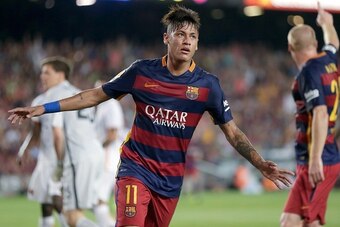 Neymar da Silva Santos Junior of FC Barcelona during the Joan Gamper Trophy match between Barcelona and AS Roma on August 5, 2015 at the Camp Nou stadium in Barcelona, Spain.(Photo by VI Images via Getty Images)