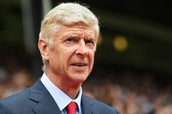 LONDON, ENGLAND - AUGUST 16:  Arsene Wenger, manager of Arsenal looks on during the Barclays Premier League match between Crystal Palace and Arsenal at Selhurst Park on August 16, 2015 in London, England.  (Photo by Michael Regan/Getty Images)
