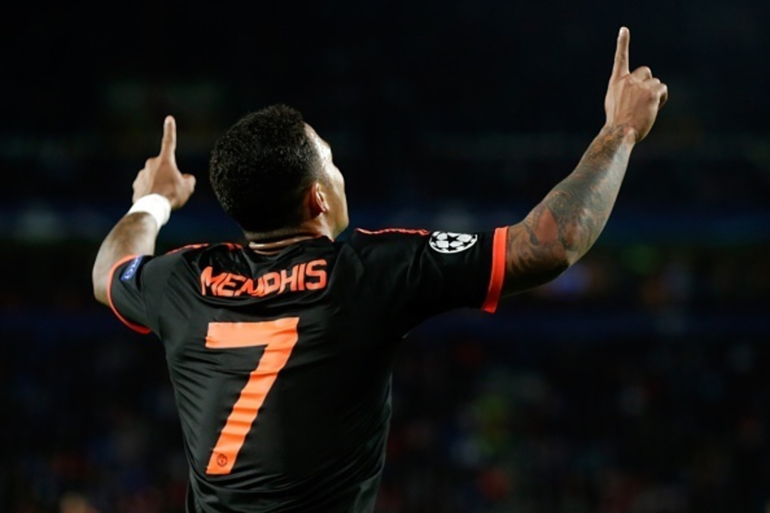 Memphis Depay of Manchester United n during the UEFA Champions League group B match between PSV Eindhoven and Manchester United on September 15, 2015 at the Philips stadium in Eindhoven, The Netherlands.(Photo by VI Images via Getty Images)