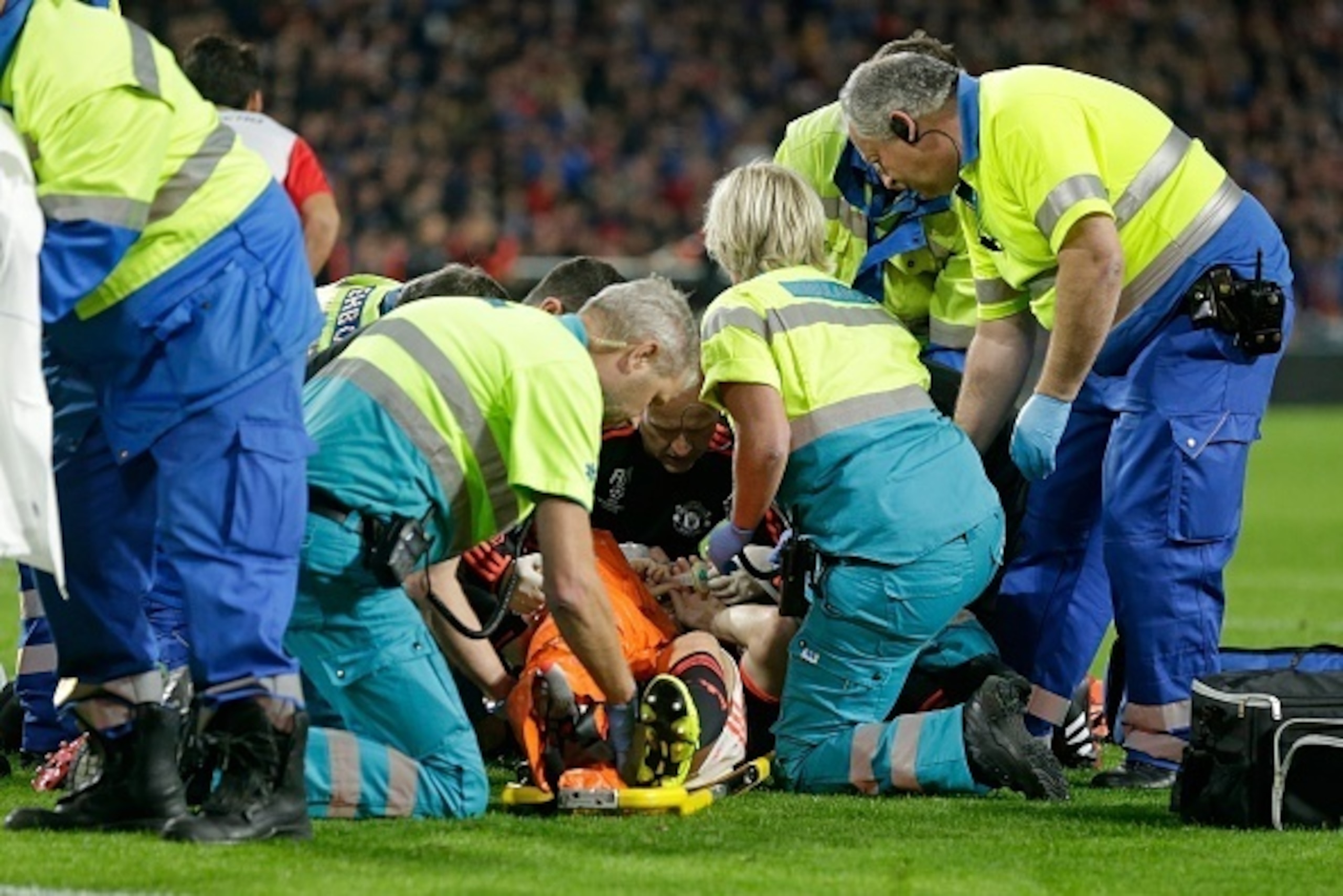 injury Luke Shaw of Manchester United during the UEFA Champions League group B match between PSV Eindhoven and Manchester United on September 15, 2015 at the Philips stadium in Eindhoven, The Netherlands.(Photo by VI Images via Getty Images)
