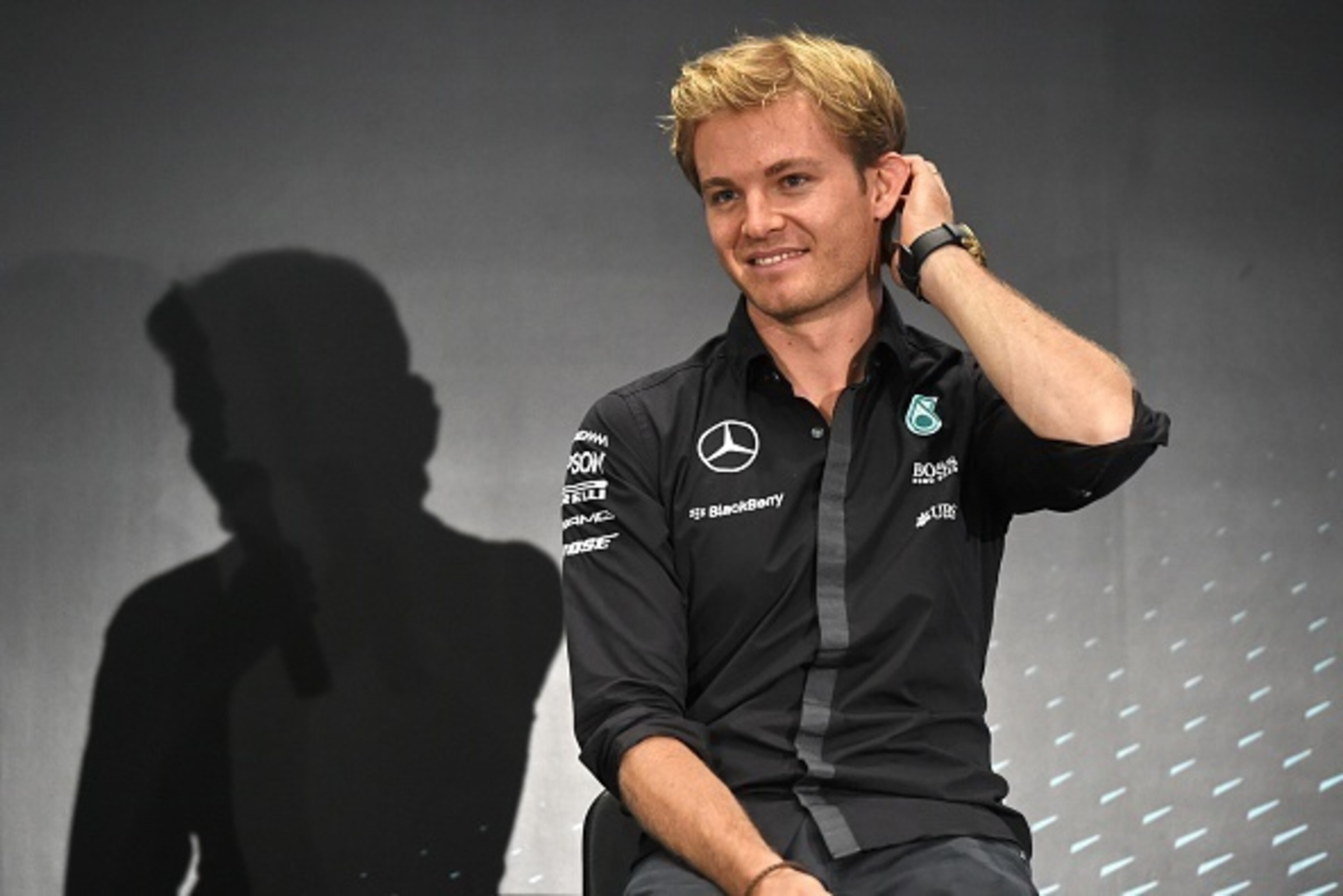 Mercedes driver Nico Rosberg of Germany attends a promotional event ahead of the Formula One Singapore Grand Prix in Singapore on September 17, 2015. AFP PHOTO / ROSLAN RAHMAN        (Photo credit should read ROSLAN RAHMAN/AFP/Getty Images)