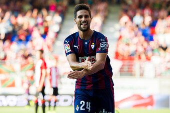 EIBAR, SPAIN - AUGUST 30:  Adrian Gonzalez of SD Eibar celebrates after scoring during the La Liga match between SD Eibar and Athletic Club at Ipurua Municipal Stadium on August 30, 2015 in Eibar, Spain.  (Photo by Juan Manuel Serrano Arce/Getty Images)