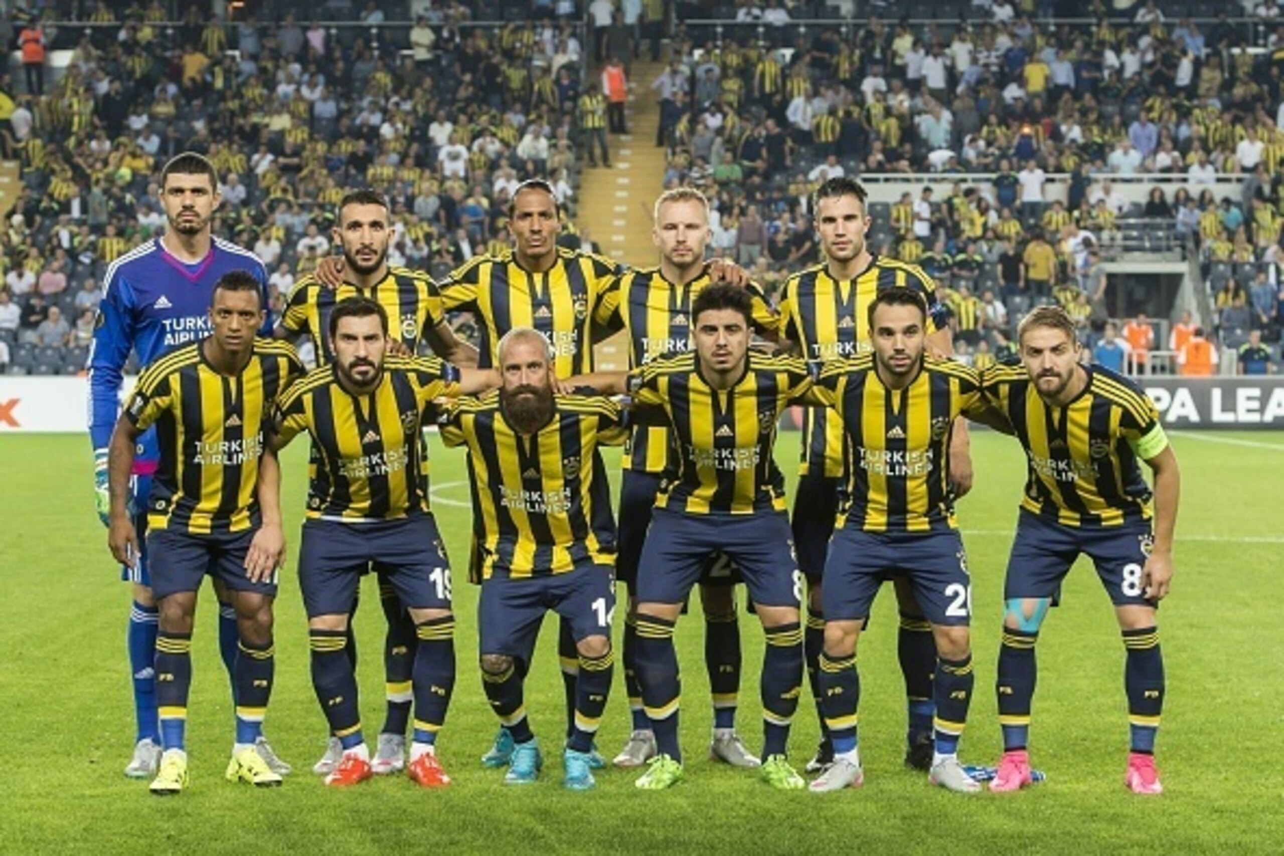 (BL-R) goalkeeper Fabiano Rebeiro de Freitas of Fenerbahce, Mehmet Topal of Fenerbahce, Bruno Alves of Fenerbahce, Michal Kadlec of Fenerbahce, Robin van Persie of Fenerbahce (FL-R) Luis Carlos Almeida da Cunha (Nani) of Fenerbahce, Sener Ozbayrakli of Fe
