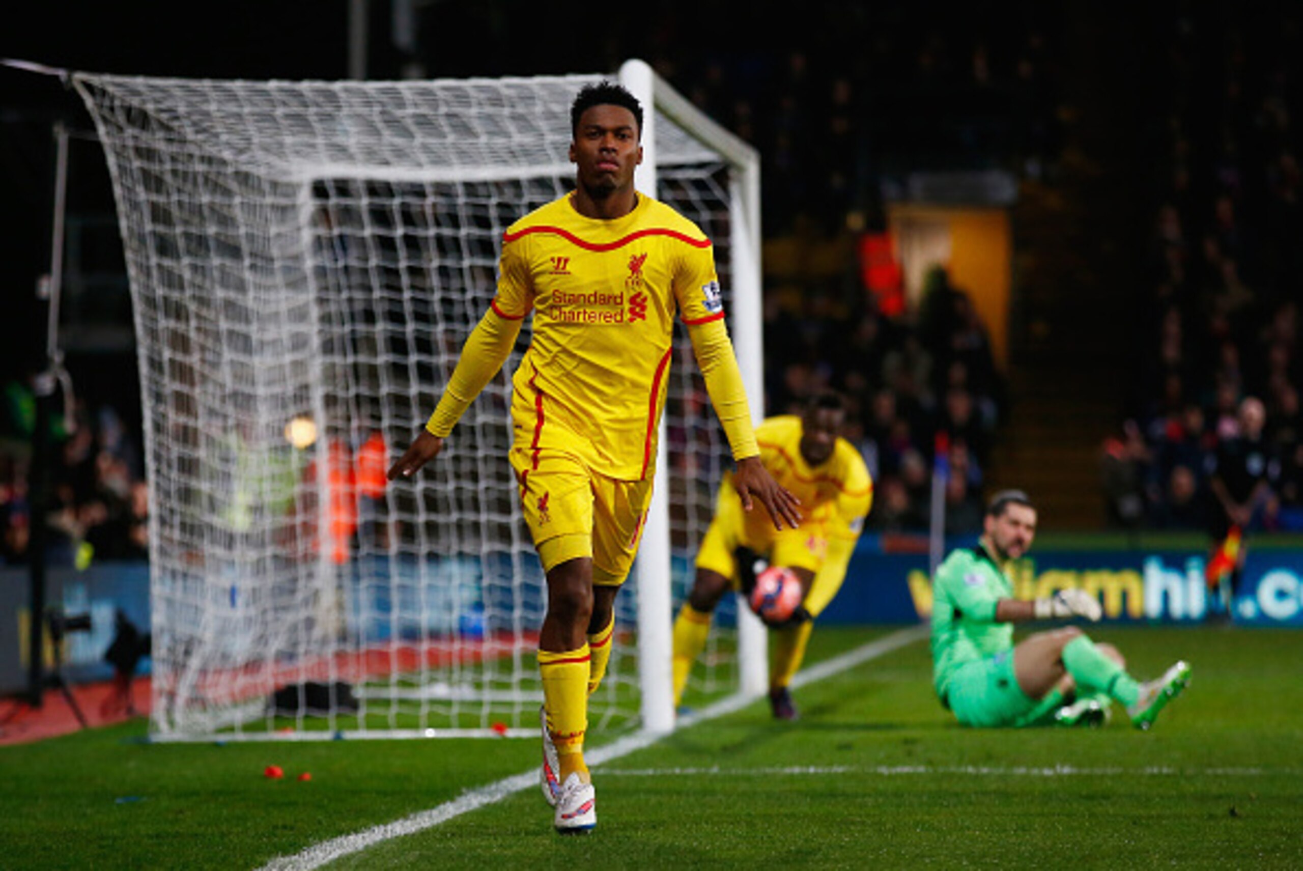 LONDON, ENGLAND - FEBRUARY 14:  Daniel Sturridge of Liverpool celebrates scoring their first goal during the FA Cup fifth round match between Crystal Palace and Liverpool at Selhurst Park on February 14, 2015 in London, England.  (Photo by Clive Rose/Gett