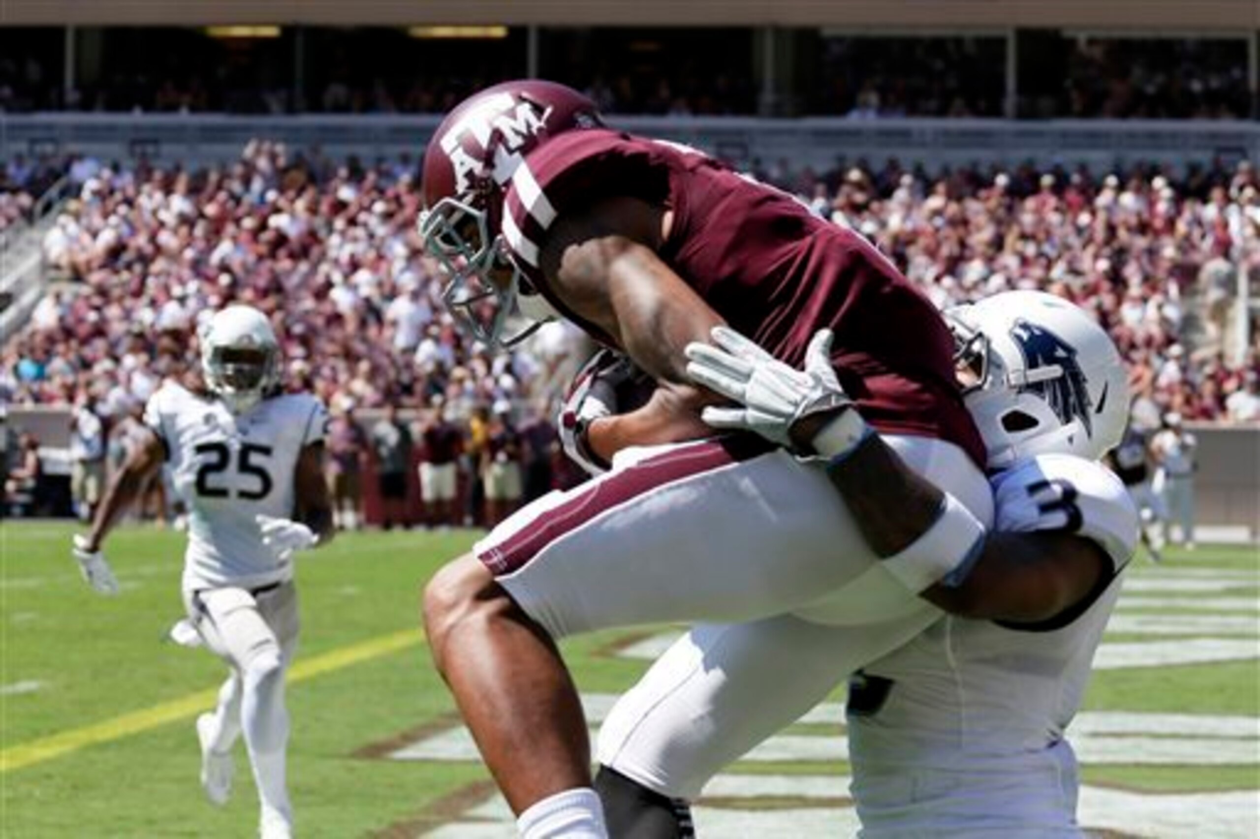 Josh Reynolds and Kyle Allen were a solid combination Saturday vs. Nevada.