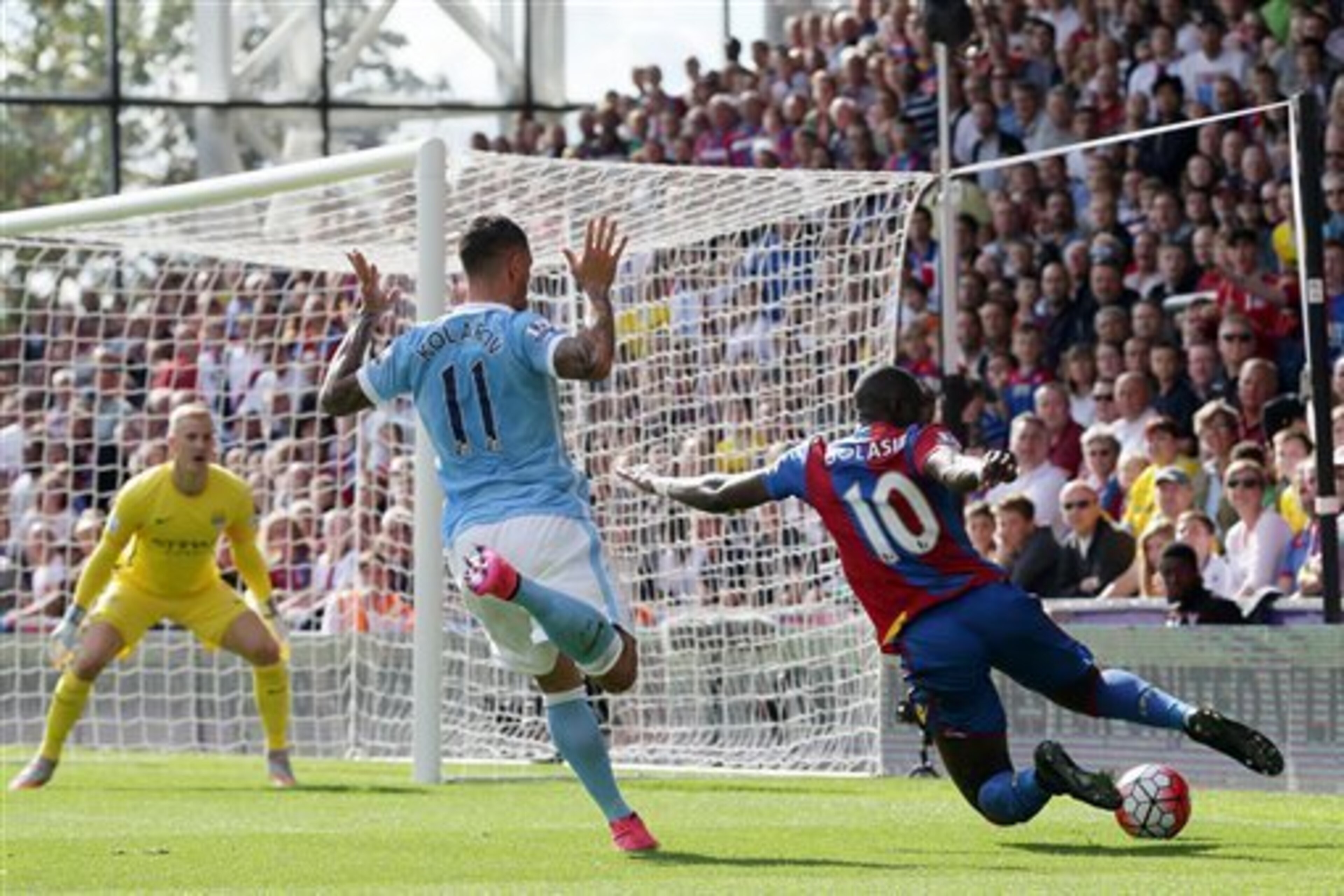 Yannick Bolasie looking to cause Manchester City problems at Selhurst Park.