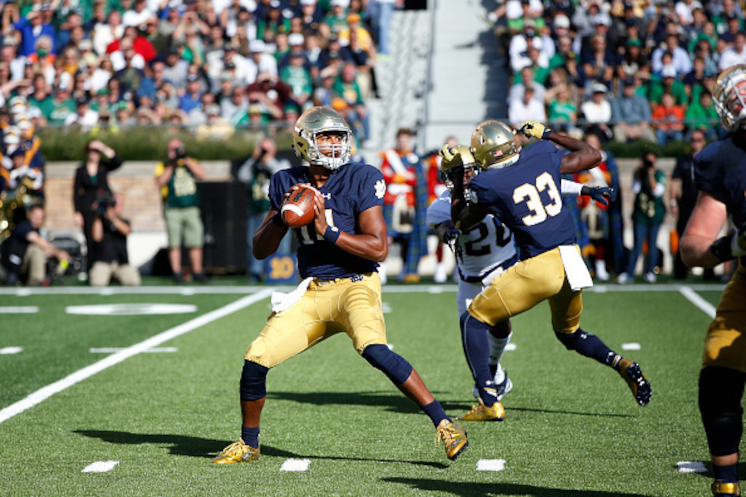SOUTH BEND, IN - SEPTEMBER 19: DeShone Kizer #14 of the Notre Dame Fighting Irish looks to pass against the Georgia Tech Yellow Jackets during the game at Notre Dame Stadium on September 19, 2015 in South Bend, Indiana. Notre Dame defeated Georgia Tech 30
