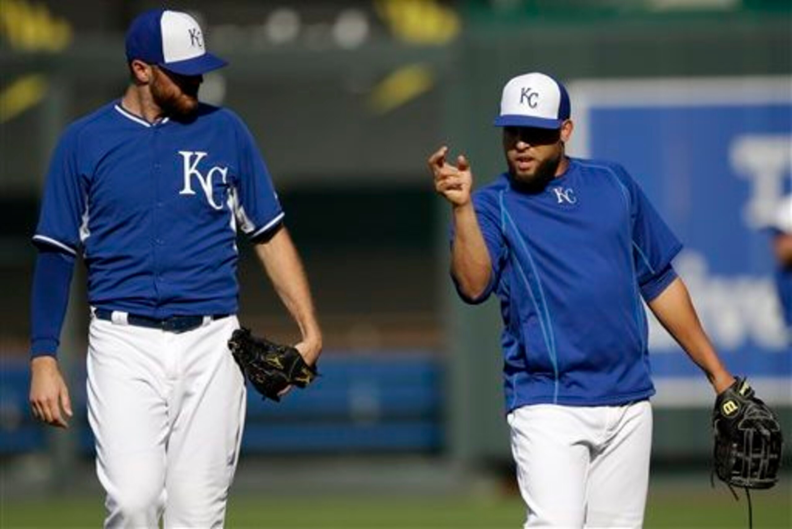 Wade Davis (left) and Kelvin Herrera