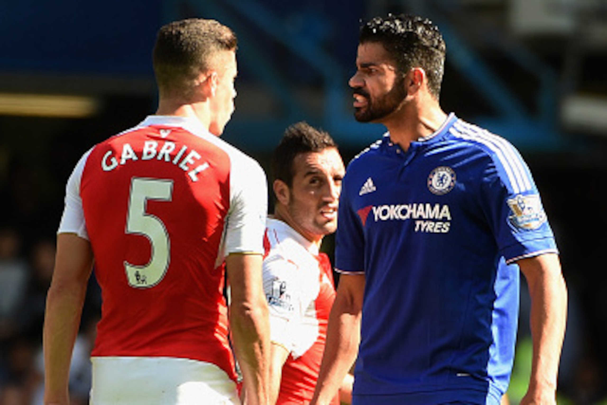 LONDON, ENGLAND - SEPTEMBER 19:  Diego Costa of Chelsea and Gabriel of Arsenal argue during the Barclays Premier League match between Chelsea and Arsenal at Stamford Bridge on September 19, 2015 in London, United Kingdom.  (Photo by Ross Kinnaird/Getty Im
