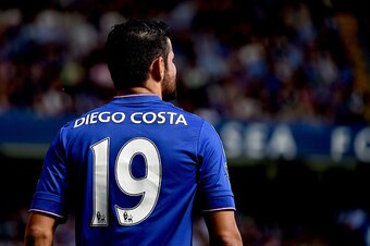 LONDON, ENGLAND - SEPTEMBER 19:  Diego Costa of Chelsea during the Barclays Premier League match between Chelsea and Arsenal at Stamford Bridge on September 19, 2015 in London, United Kingdom.  (Photo by Ross Kinnaird/Getty Images)