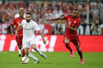 Daniel Carvajal of Real Madrid, Arturo Vidal of FC Bayern Munchen during the AUDI Cup final match between Real Madrid and FC Bayern Munich on August 5, 2015 at the Allianz Arena in Munich, Germany(Photo by VI Images via Getty Images)