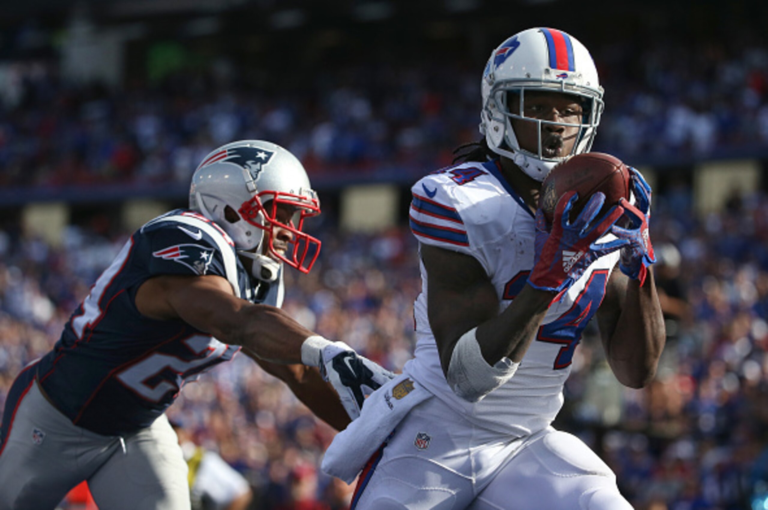ORCHARD PARK, NY - SEPTEMBER 20: Sammy Watkins #14 of the Buffalo Bills catches a touchdown in the end zone during NFL game action as Bradley Fletcher #24 of the New England Patriots covers him at Ralph Wilson Stadium on September 20, 2015 in Orchard Park