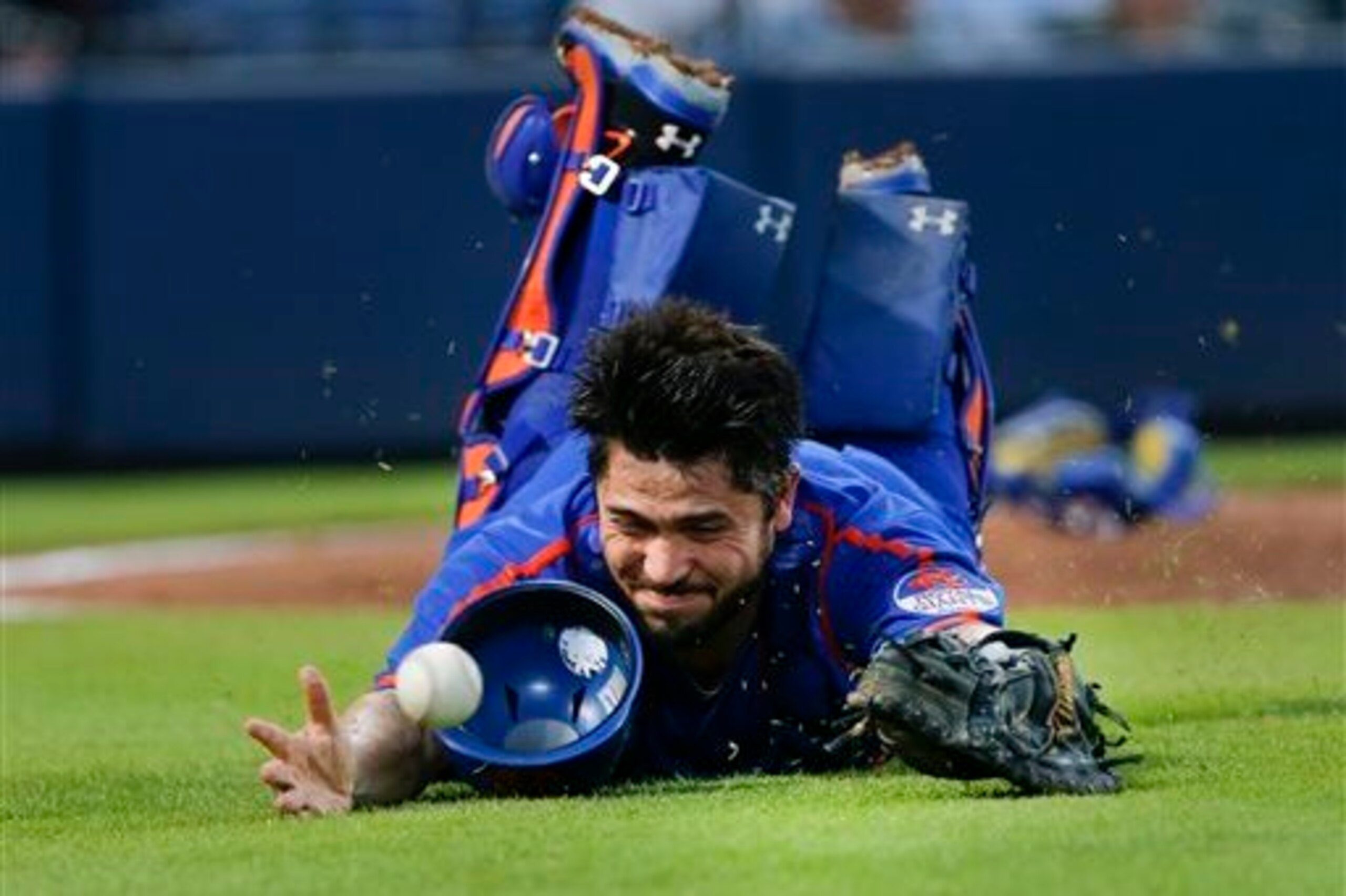 D'Arnaud has improved defensively, cutting down on his passed balls, throwing out more would-be base-stealers and establishing himself as a strong pitch-framer. D'Arnaud has improved defensively, cutting down on his passed balls, throwing out more would-be base-stealers and establishing himself as a strong pitch-framer.