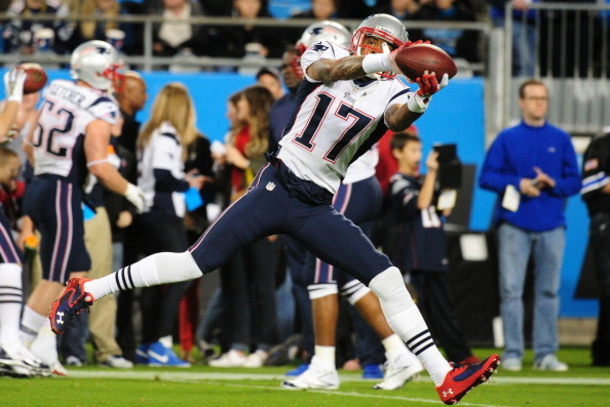 CHARLOTTE, NC - NOVEMBER 18: Aaron Dobson #17 of the New England Patriots warms up before the game against the Carolina Panthers at Bank of America Stadium on November 18, 2013 in Charlotte, North Carolina. (Photo by Scott Cunningham/Getty Images)