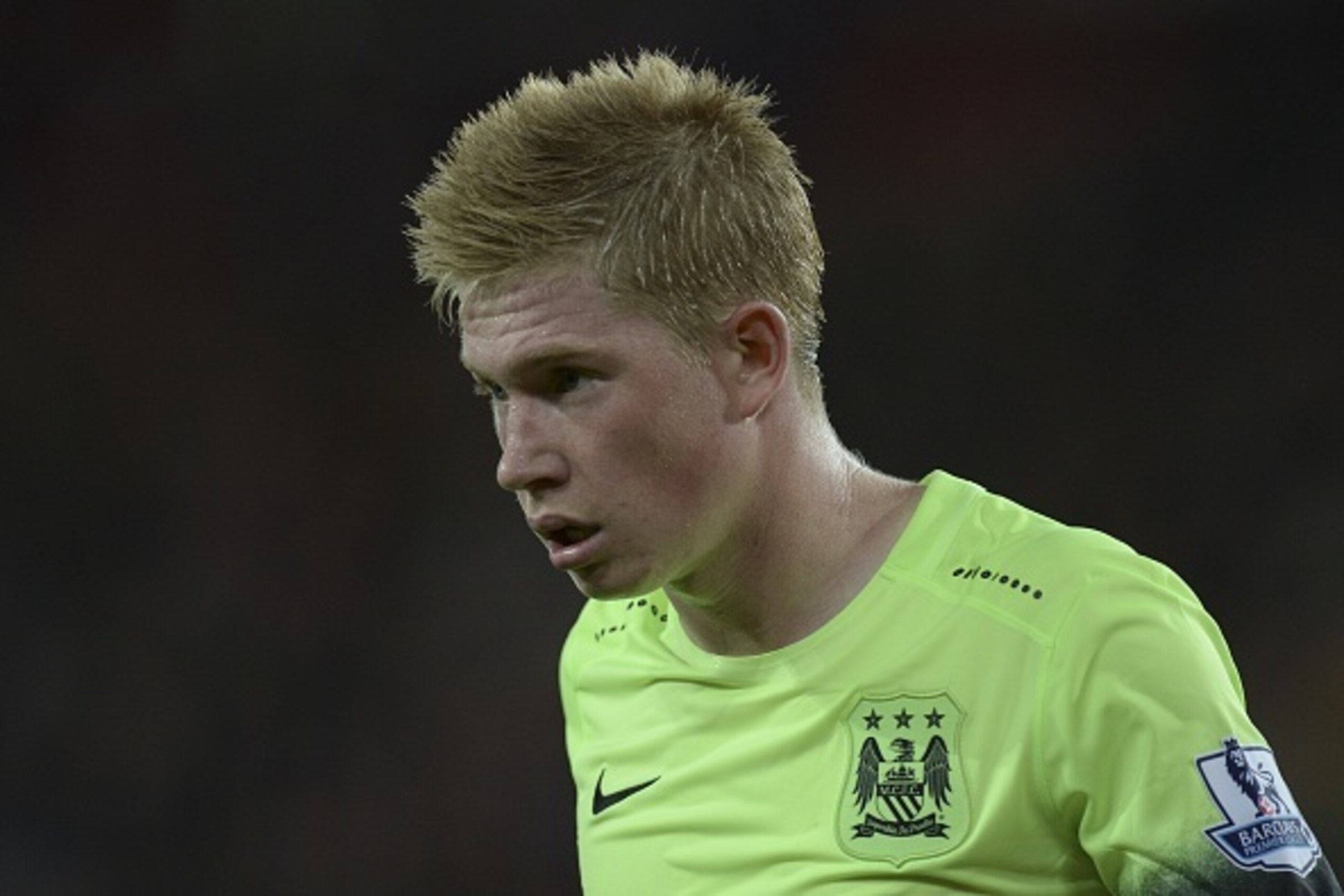 Manchester City's Belgian midfielder Kevin De Bruyne plays during the English League Cup third round football match between Sunderland and Manchester City at the Stadium of Light in Sunderland, northest England, on September 22, 2015. AFP PHOTO / OLI SCAR Manchester City's Belgian midfielder Kevin De Bruyne plays during the English League Cup third round football match between Sunderland and Manchester City at the Stadium of Light in Sunderland, northest England, on September 22, 2015. AFP PHOTO / OLI SCAR