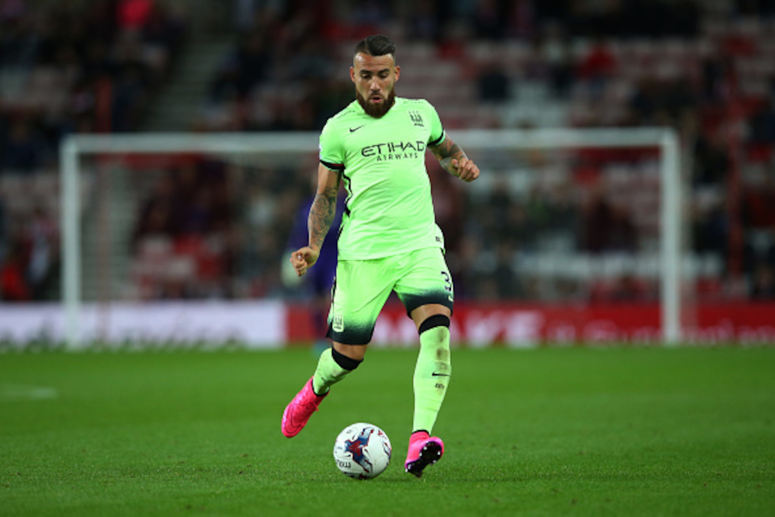 SUNDERLAND, ENGLAND - SEPTEMBER 22:  Manchester City's Nicolas Otamendi controls the ball during the Capital One Cup Third Round match between Sunderland and Manchester City at The Stadium of Light on September 22, 2015 in Sunderland, England. (Photo by I