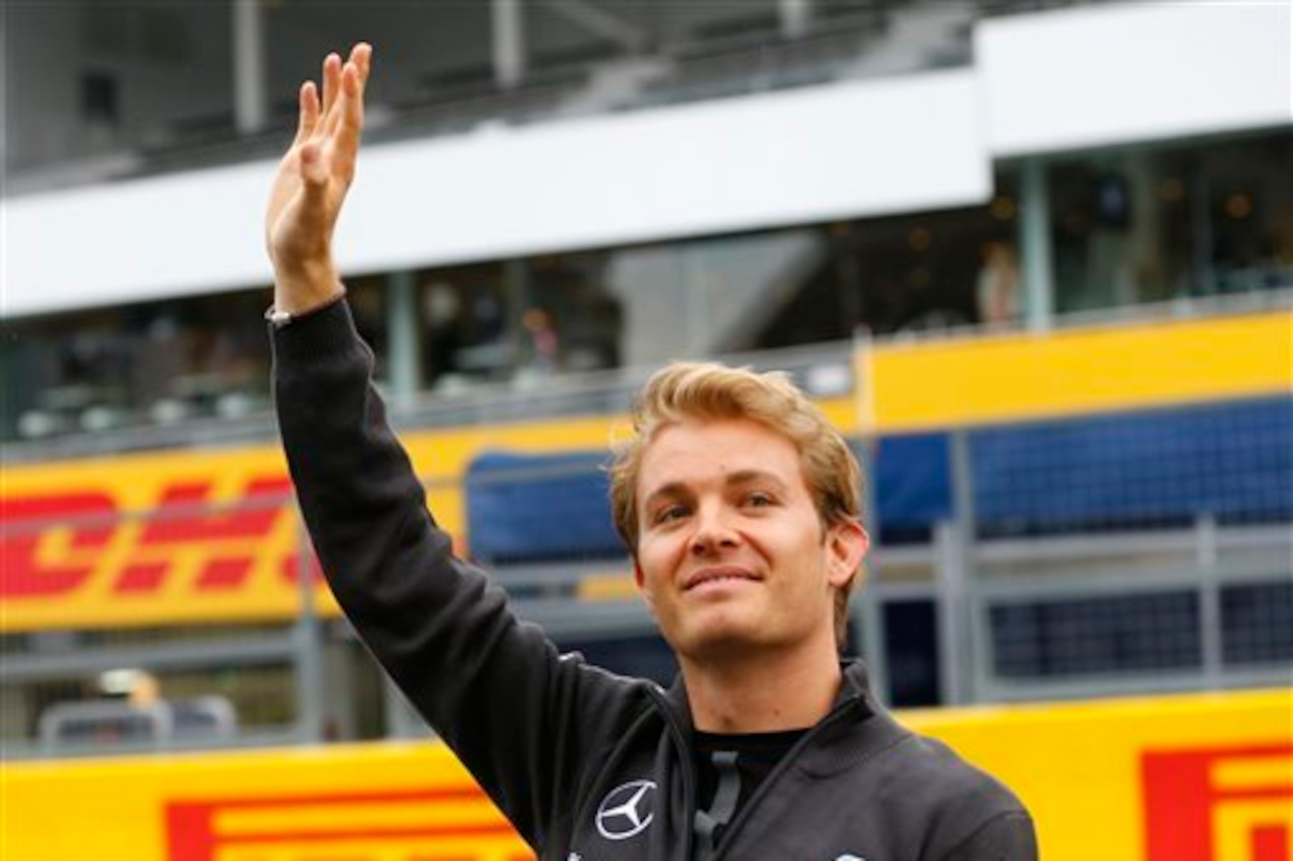 Rosberg needs a big performance in Japan.