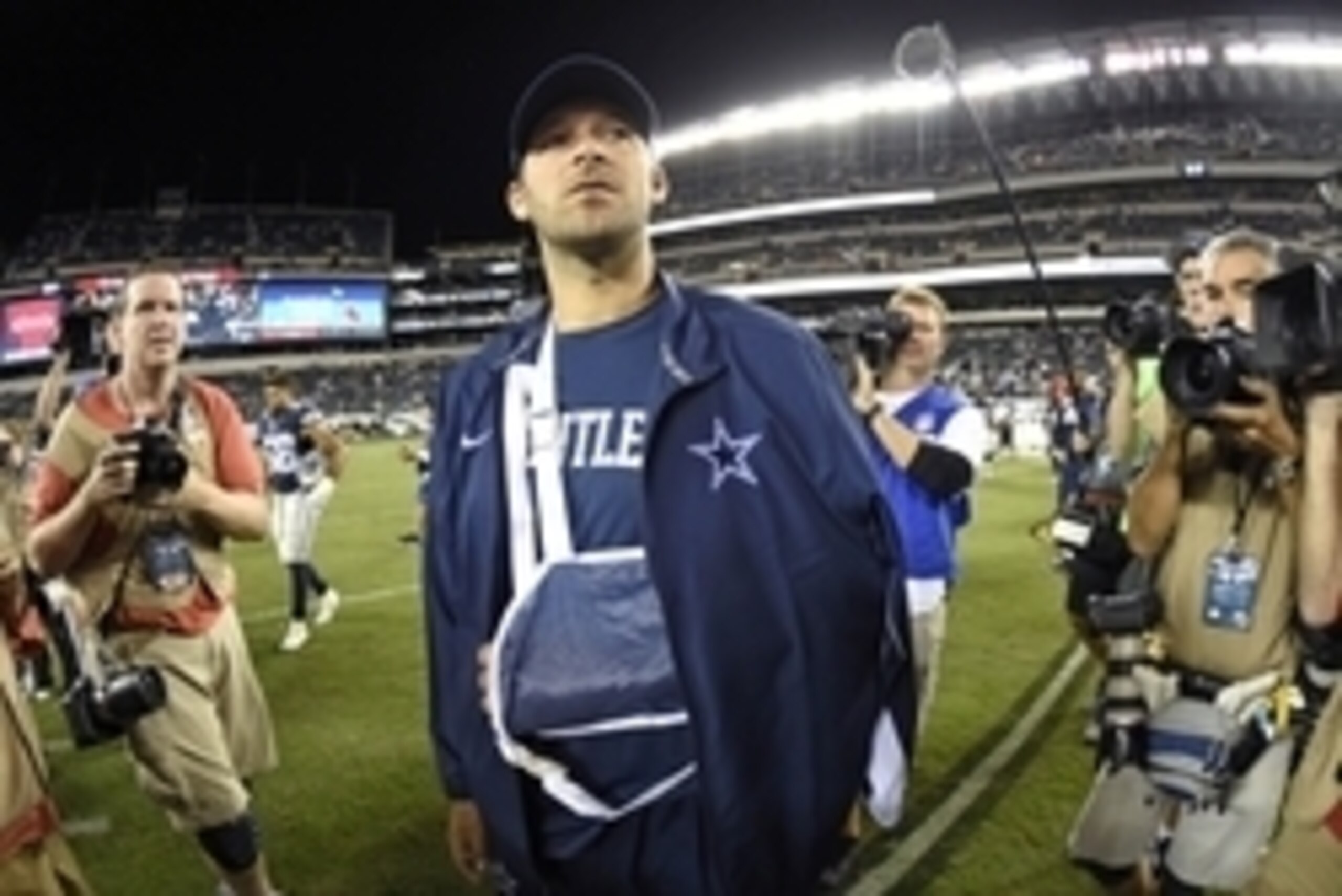 Sep 20, 2015; Philadelphia, PA, USA; Dallas Cowboys quarterback Tony Romo (9) on the field after game against the Philadelphia Eagles during the second half at Lincoln Financial Field. Romo left the game with an injury. The Cowboys defeated the Eagles, 20