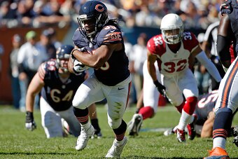 CHICAGO, IL - SEPTEMBER 20: Jacquizz Rodgers #35 of the Chicago Bears runs against the Arizona Cardinals during the third quarter at Soldier Field on September 20, 2015 in Chicago, Illinois.  (Photo by Jon Durr/Getty Images)