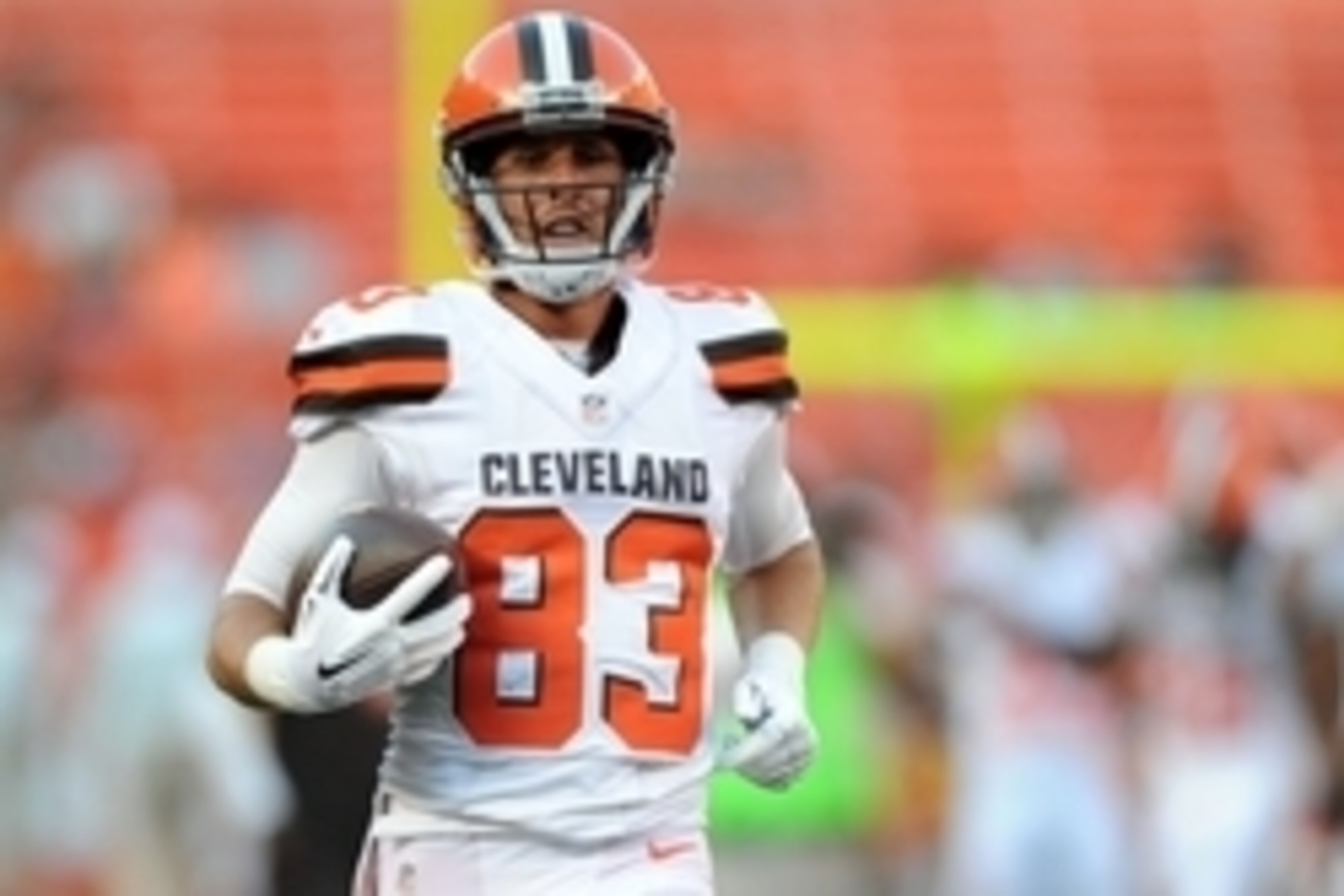Aug 13, 2015; Cleveland, OH, USA; Cleveland Browns wide receiver Brian Hartline (83) warms up before a preseason NFL football game against the Washington Redskins at FirstEnergy Stadium. Mandatory Credit: Ken Blaze-USA TODAY Sports