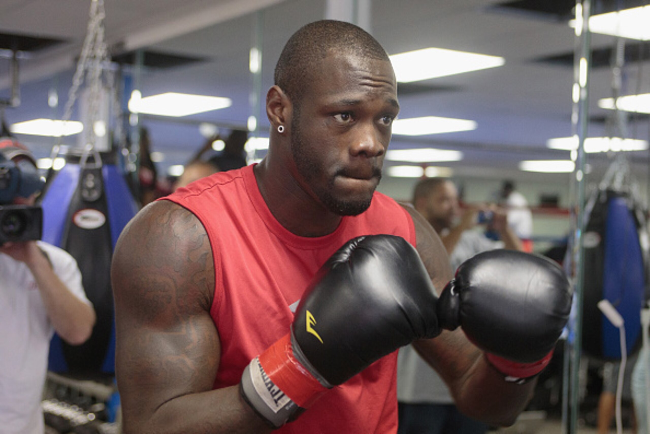 BIRMINGHAM, AL - SEPTEMBER 23:  Heavyweight Champion Deontay Wilder participates in a media workout at Round 1 Gym on September 23, 2015 in Birmingham, Alabama.  (Photo by David A. Smith/Getty Images)