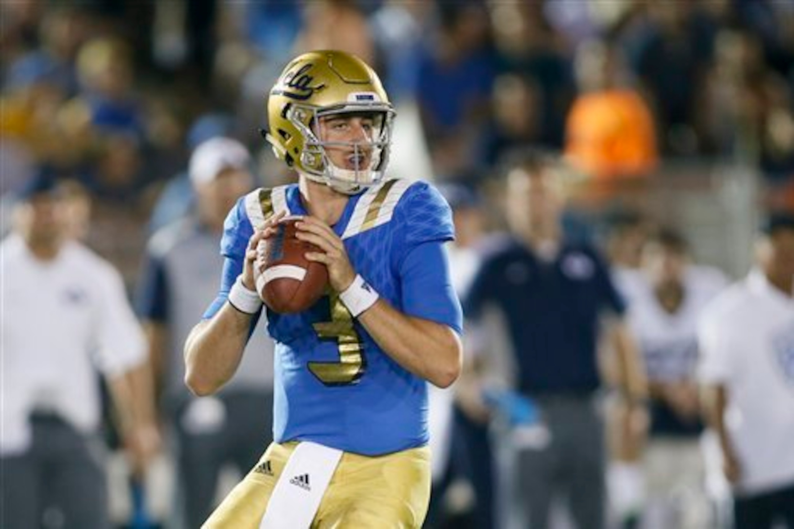 Does Josh Rosen have the polish to lead UCLA to a College Football Playoff berth?