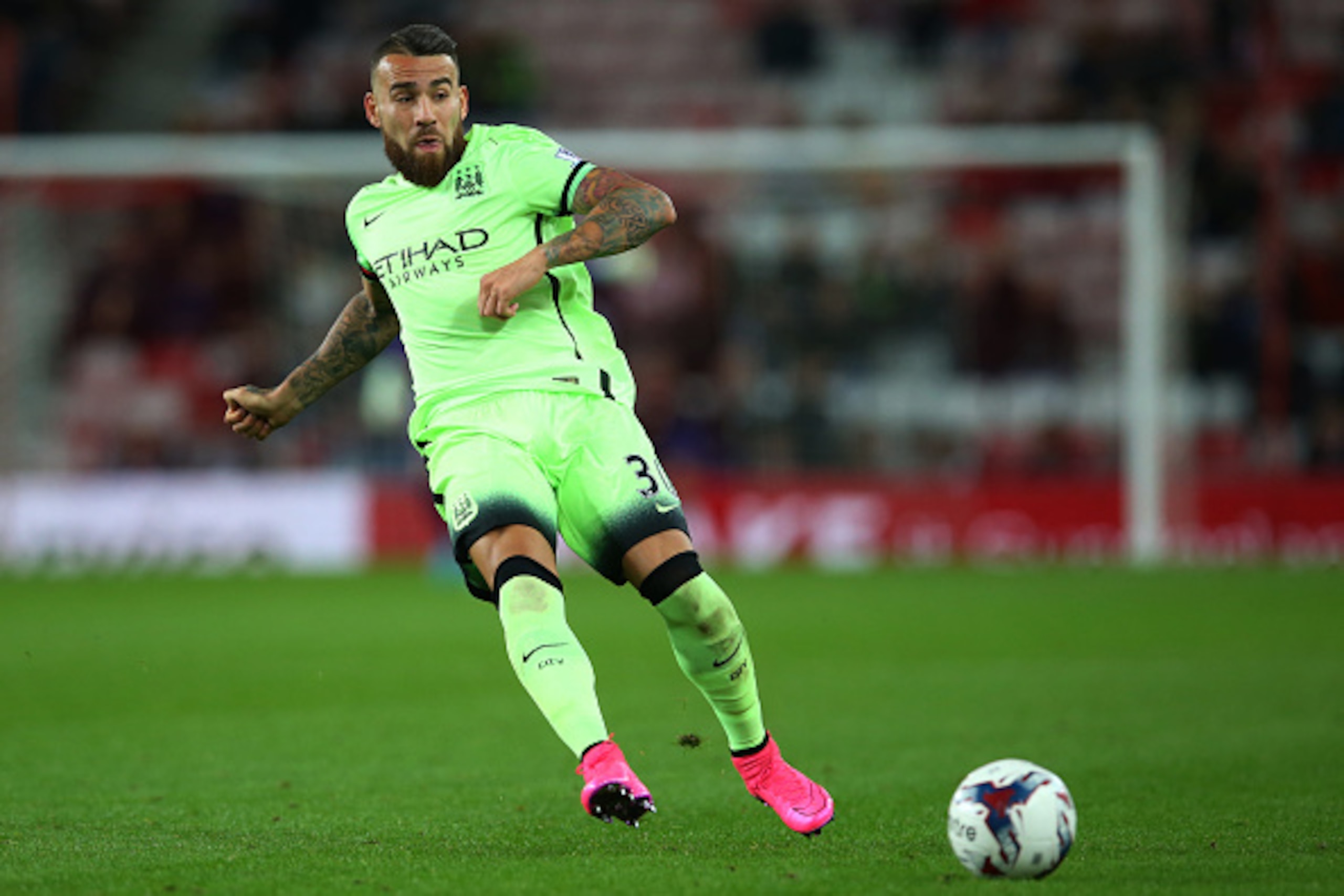 SUNDERLAND, ENGLAND - SEPTEMBER 22:  Manchester City's Nicolas Otamendi controls the ball during the Capital One Cup Third Round match between Sunderland and Manchester City at The Stadium of Light on September 22, 2015 in Sunderland, England. (Photo by I