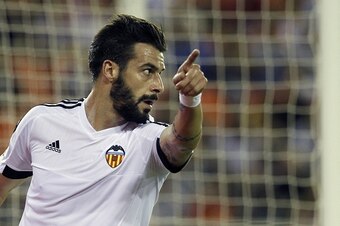 Valencia's forward Alvaro Negredo gestures during the Spanish league football match Valencia CF vs Granada CF at the Mestalla stadium in Valencia on September 25, 2015.  AFP PHOTO / JOSE JORDAN        (Photo credit should read JOSE JORDAN/AFP/Getty Images