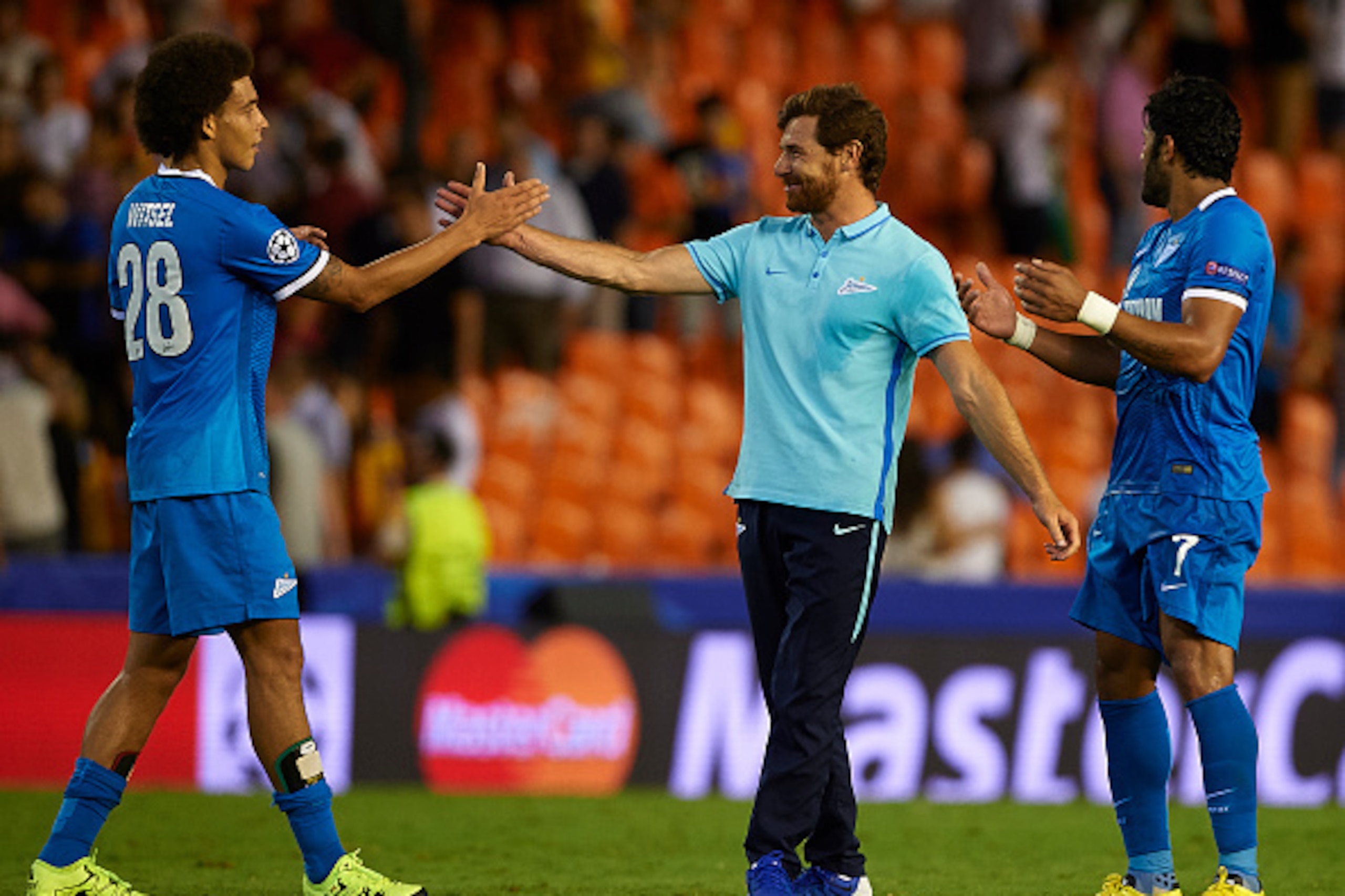 VALENCIA, SPAIN - SEPTEMBER 16:  Zenit manager Andre Villas-Boas celebrates the victoy with his player Axel Witsel before the UEFA Champions League Group H match between Valencia CF and FC Zenit at the Estadi de Mestalla on September 16, 2015 in Valencia,