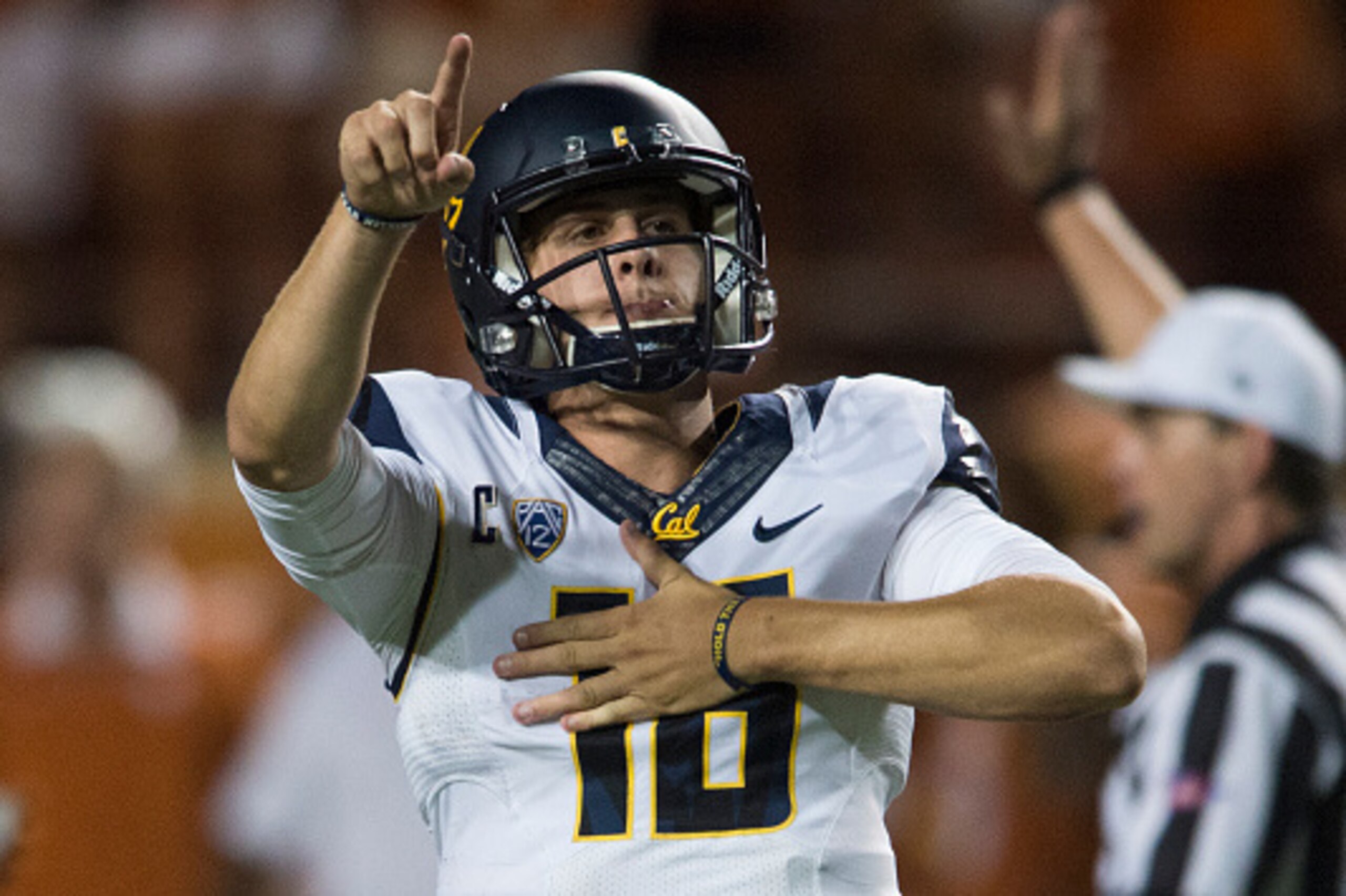 AUSTIN, TX - SEPTEMBER 19:  Jared Goff #16 of the California Golden Bears celebrates after defeating the Texas Longhorns on September 19, 2015 at Darrell K Royal-Texas Memorial Stadium in Austin, Texas.  (Photo by Cooper Neill/Getty Images)