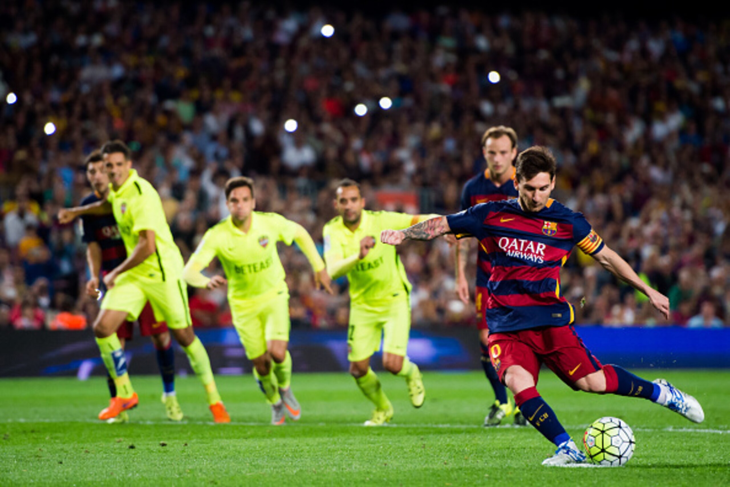 BARCELONA, SPAIN - SEPTEMBER 20: Lionel Messi of FC Barcelona kicks a penalty shot and scores his team's third goal during the La Liga match between FC Barcelona and Levante UD at Camp Nou on September 20, 2015 in Barcelona, Spain. (Photo by Alex Caparr BARCELONA, SPAIN - SEPTEMBER 20: Lionel Messi of FC Barcelona kicks a penalty shot and scores his team's third goal during the La Liga match between FC Barcelona and Levante UD at Camp Nou on September 20, 2015 in Barcelona, Spain. (Photo by Alex Caparr