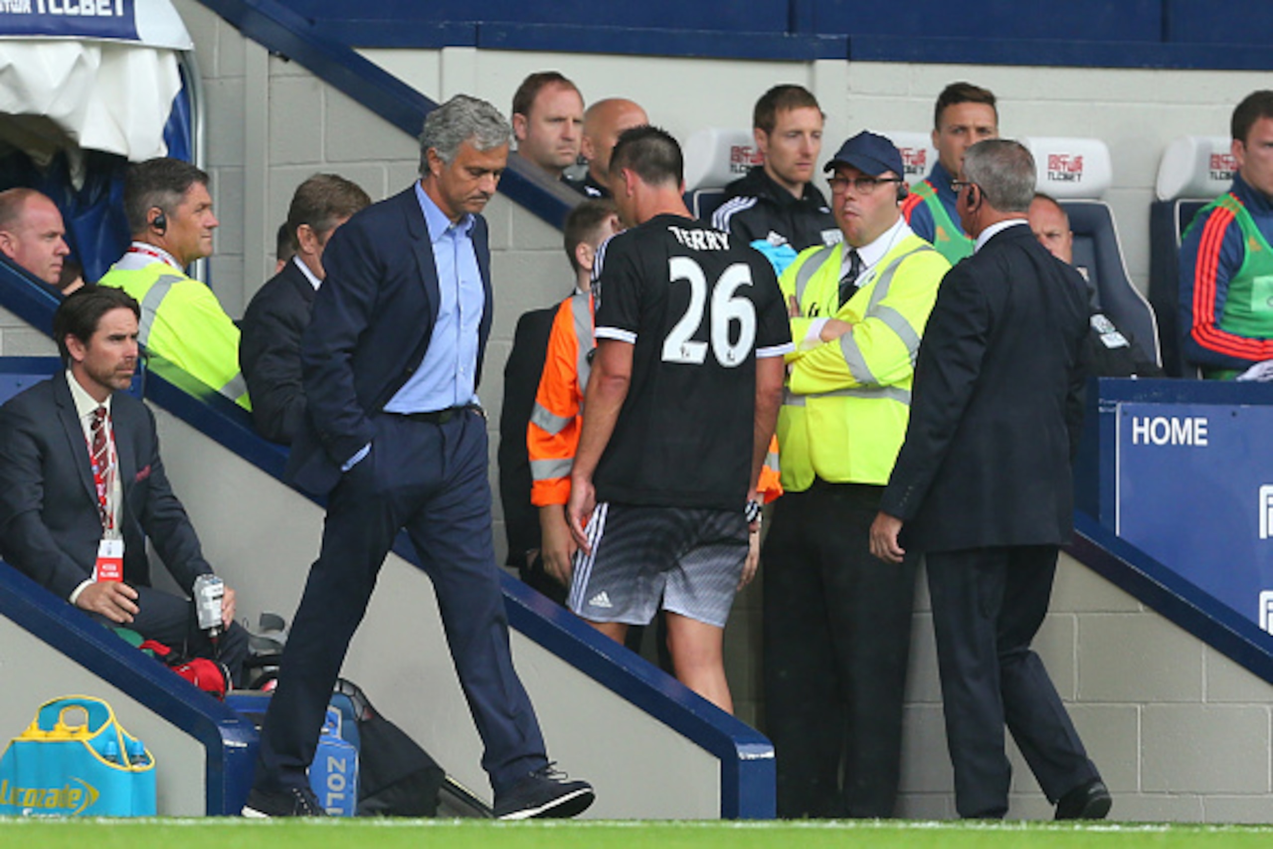WEST BROMWICH, ENGLAND - AUGUST 23: John Terry of Chelsea walks past Jose Mourinho Manager of Chelsea after he is sent off during the Barclays Premier League match between West Bromwich Albion and Chelsea on August 23, 2015 in West Bromwich, United Kingd WEST BROMWICH, ENGLAND - AUGUST 23: John Terry of Chelsea walks past Jose Mourinho Manager of Chelsea after he is sent off during the Barclays Premier League match between West Bromwich Albion and Chelsea on August 23, 2015 in West Bromwich, United Kingd