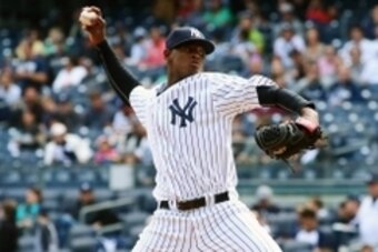 Sep 27, 2015; Bronx, NY, USA; New York Yankees starting pitcher Luis Severino (40) pitches against the Chicago White Sox in the first inning at Yankee Stadium. Mandatory Credit: Andy Marlin-USA TODAY Sports